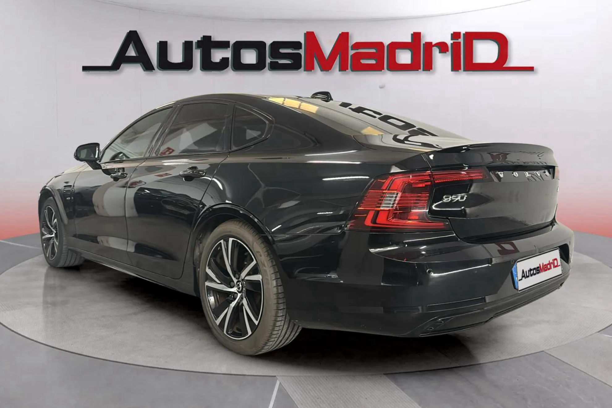 Volvo S90 2.0 B5 D AWD R-Design - foto 5