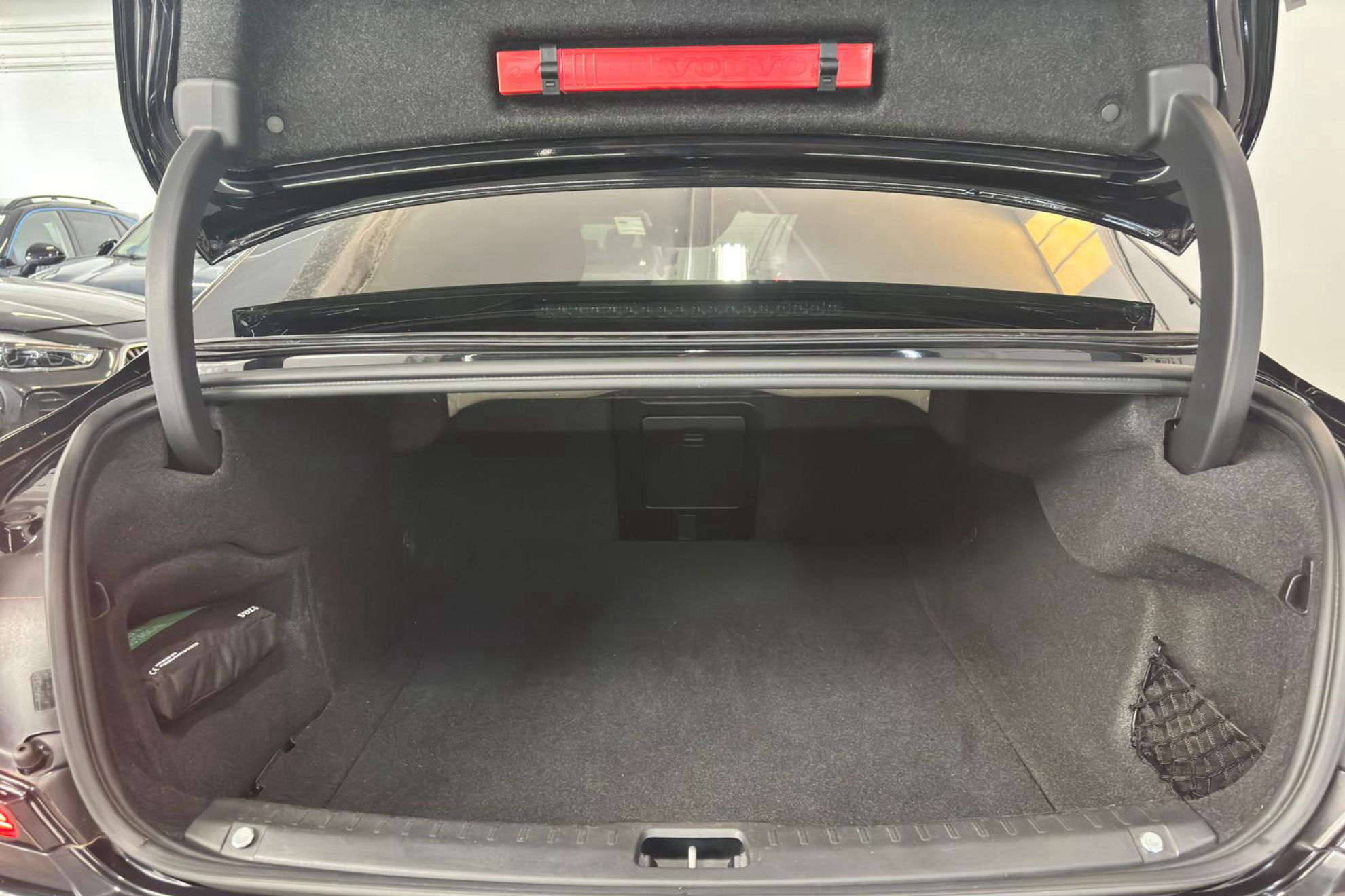 Volvo S90 2.0 B5 D AWD R-Design - foto 9
