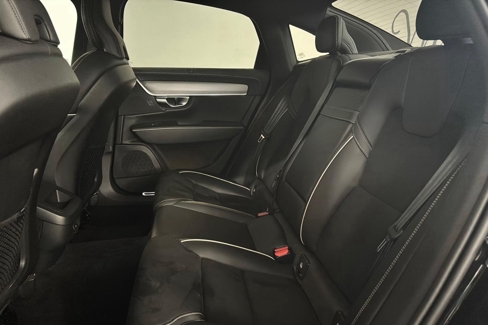 Volvo S90 2.0 B5 D AWD R-Design - foto 13
