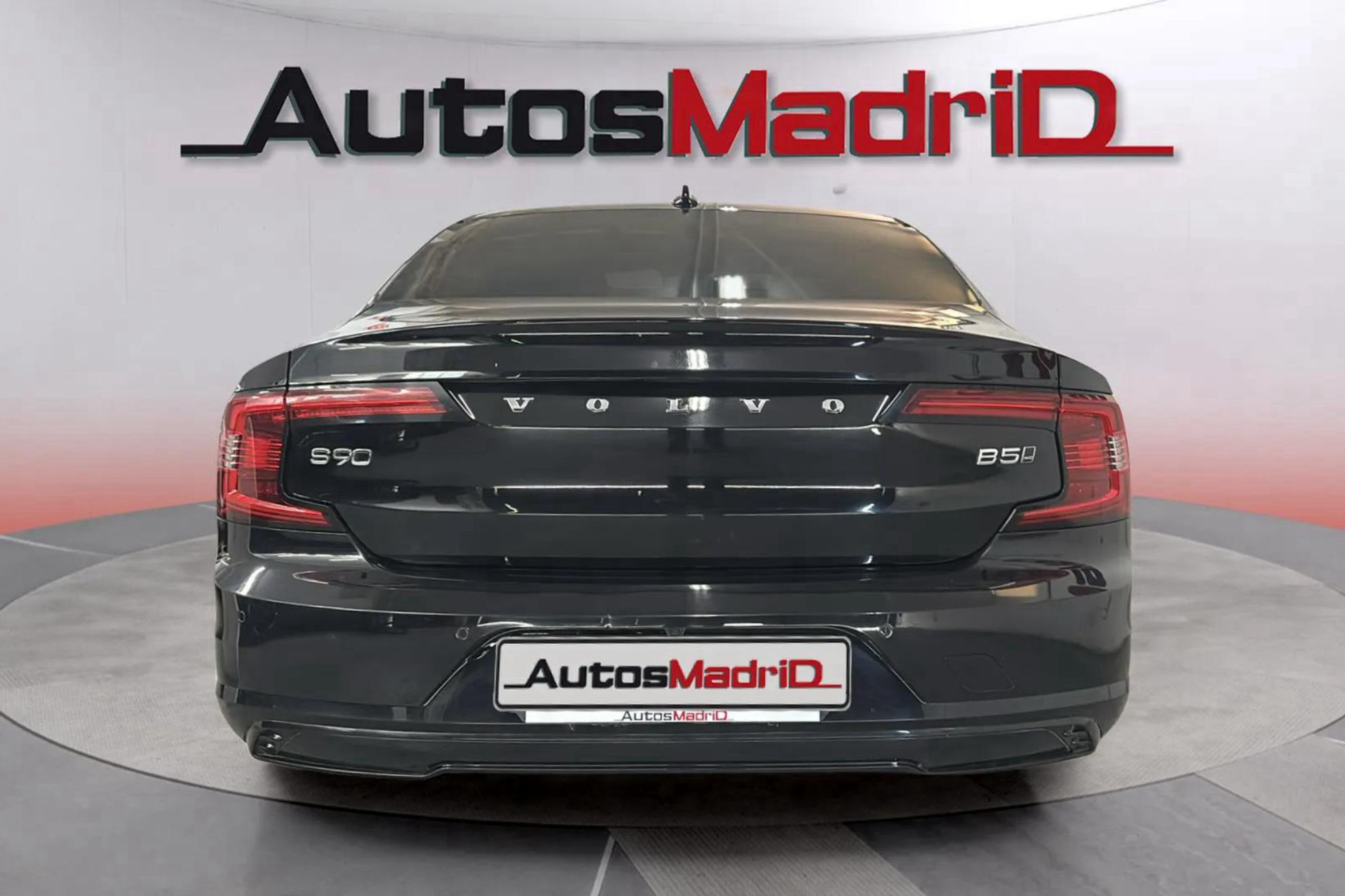 Volvo S90 2.0 B5 D AWD R-Design - foto 6
