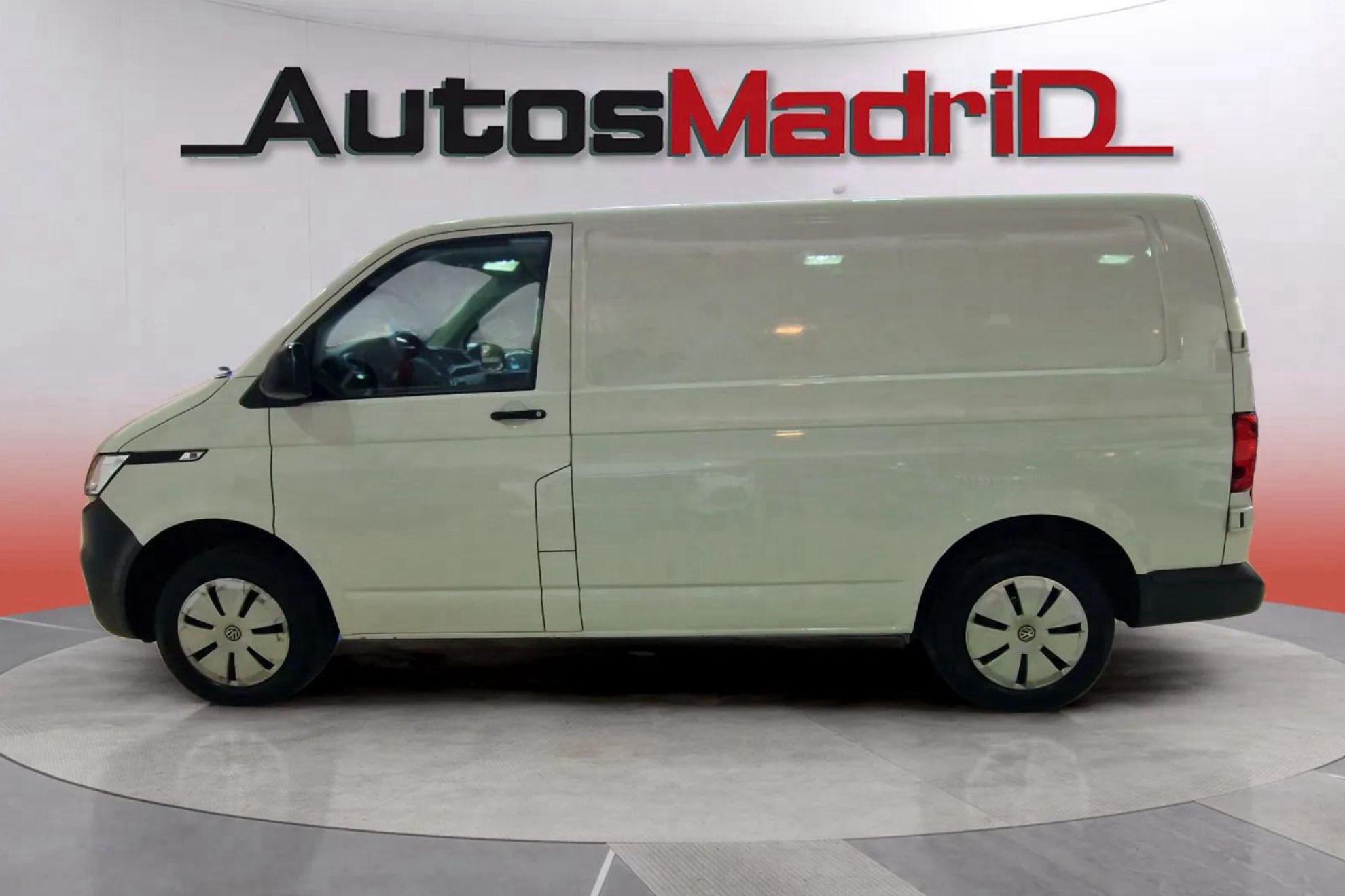 Volkswagen Transporter Furgón Corto TN 2.0 TDI - foto 4