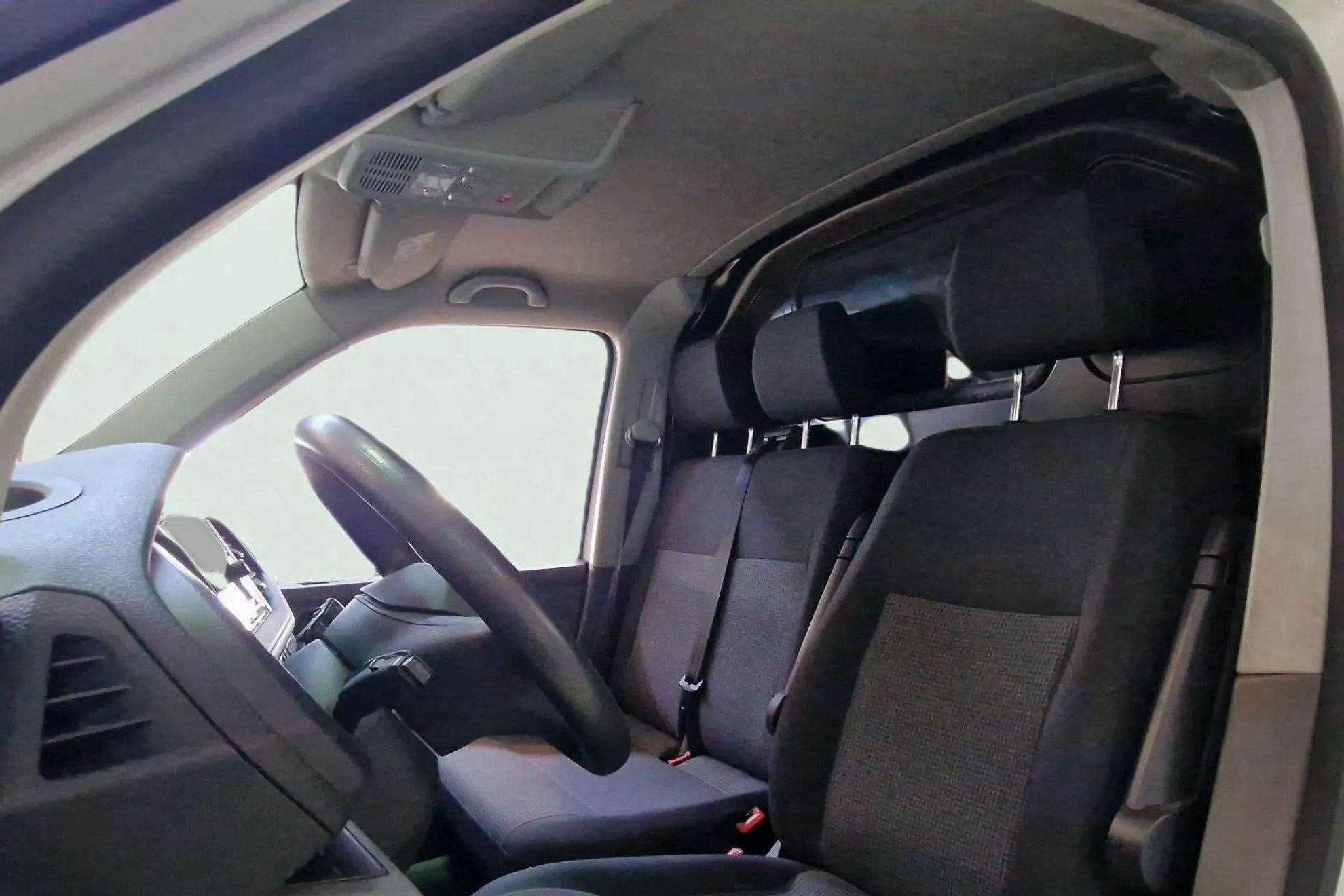 Volkswagen Transporter Furgón Corto TN 2.0 TDI - foto 14