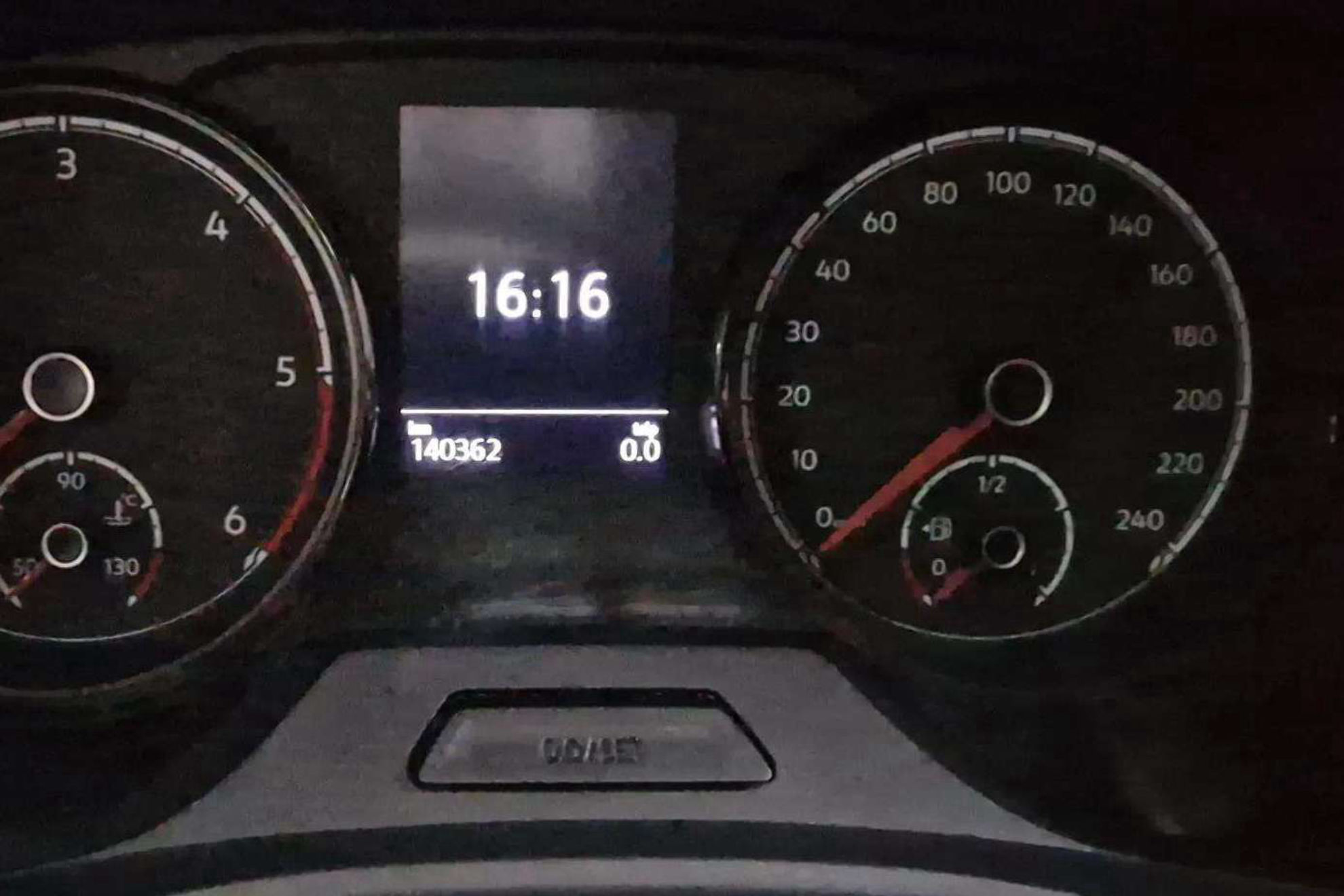 Volkswagen Transporter Furgón Corto TN 2.0 TDI - foto 20