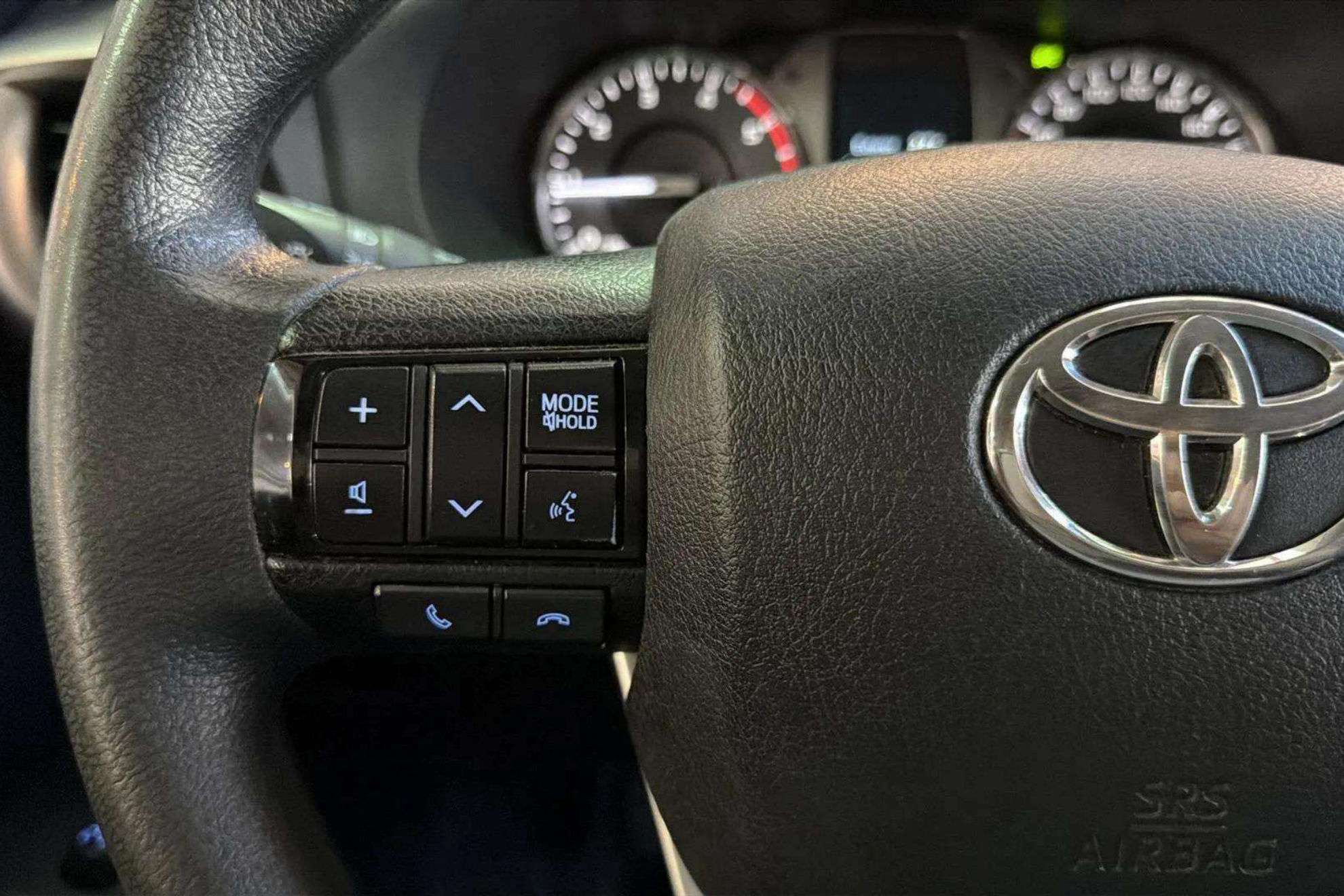 Toyota Hilux 2.4 D-4D Cabina Doble GX - foto 19