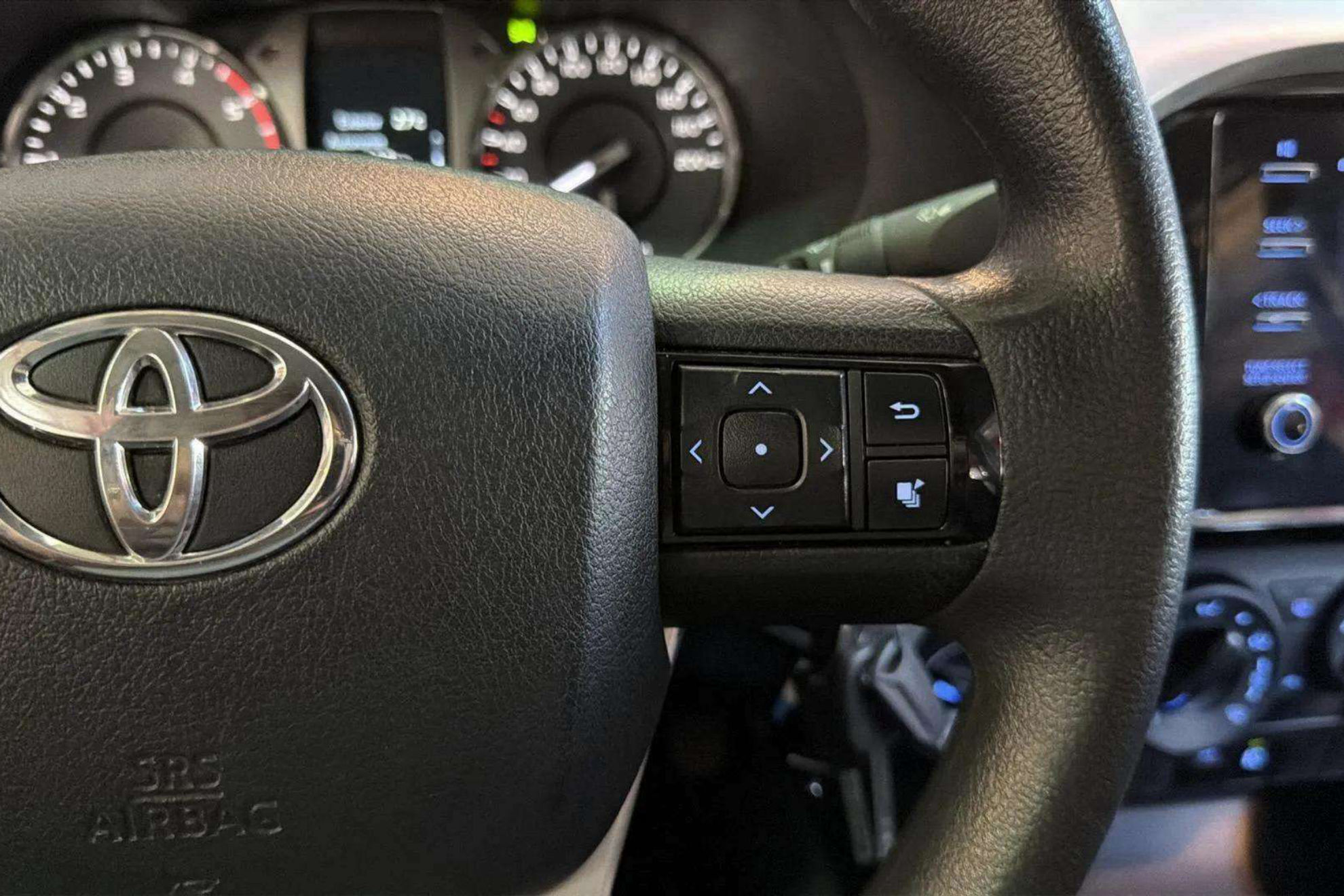 Toyota Hilux 2.4 D-4D Cabina Doble GX - foto 20