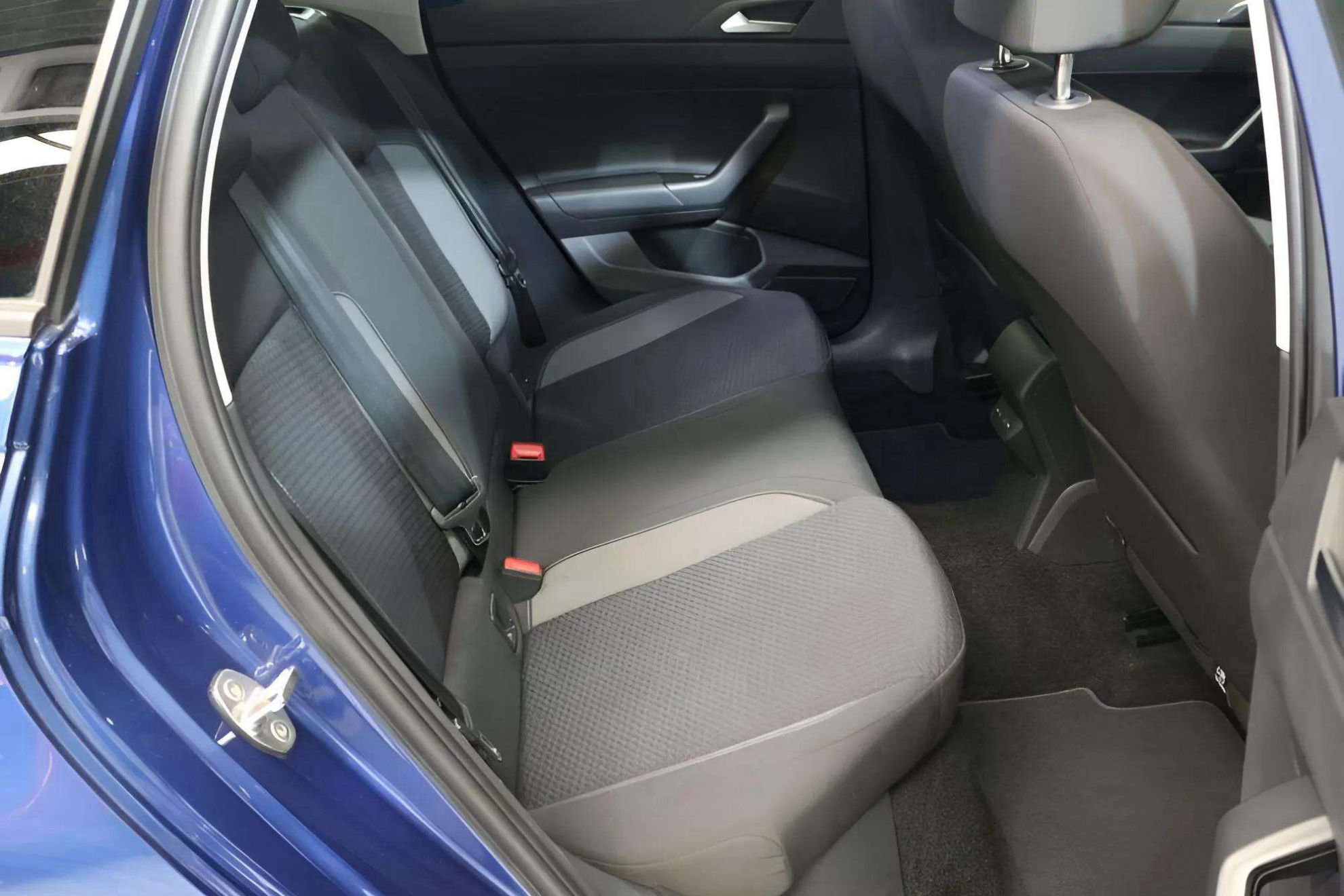 Volkswagen Taigo Life 1.0 TSI DSG - foto 11