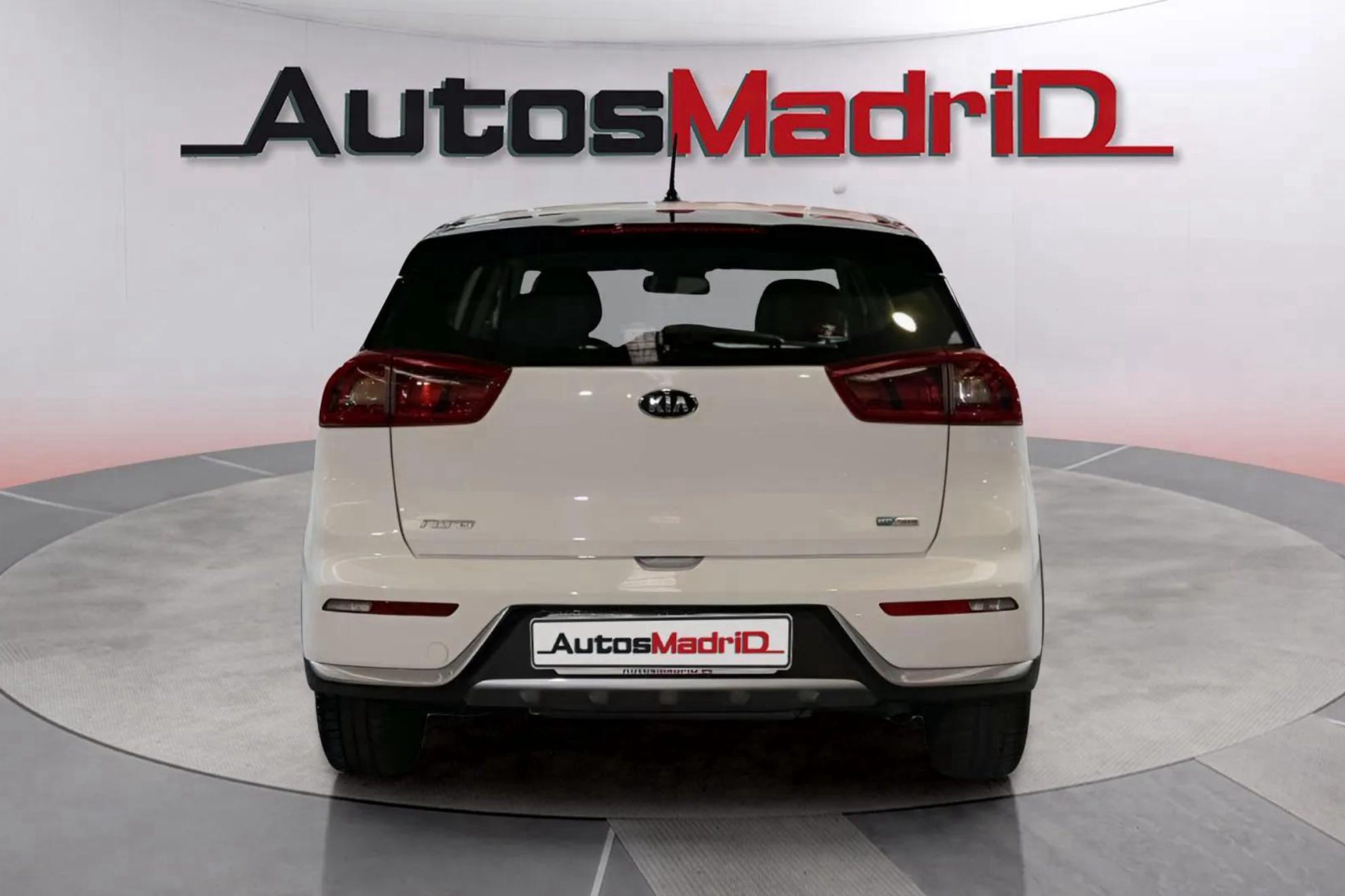 Kia Niro 1.6 GDi HEV Drive - foto 4
