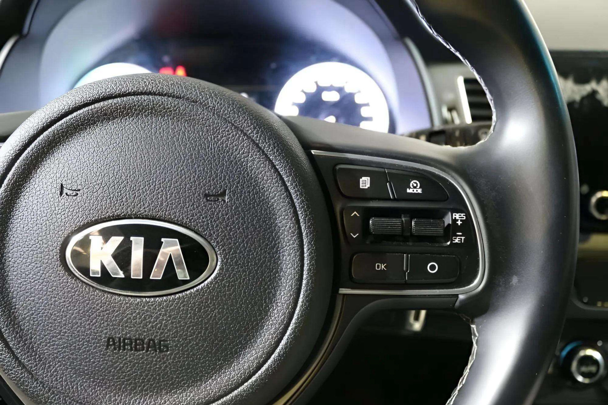 Kia Niro 1.6 GDi HEV Drive - foto 15