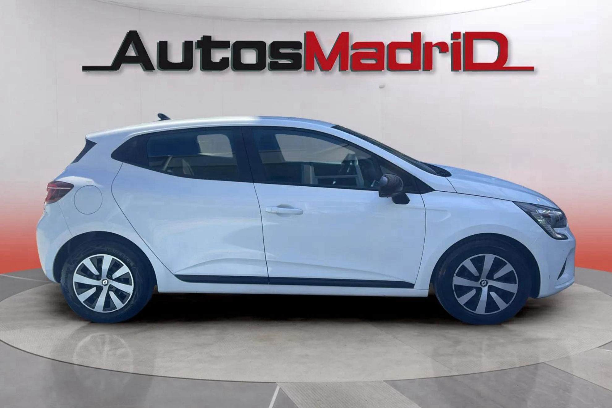 Renault Clio Evolution TCe 90 - foto 8