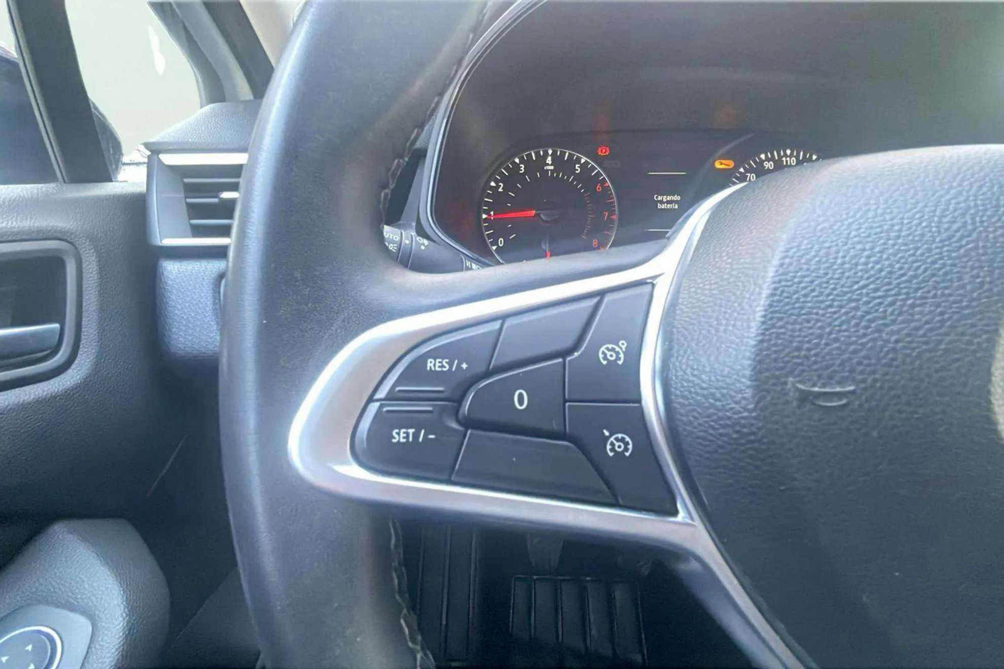 Renault Clio Evolution TCe 90 - foto 18