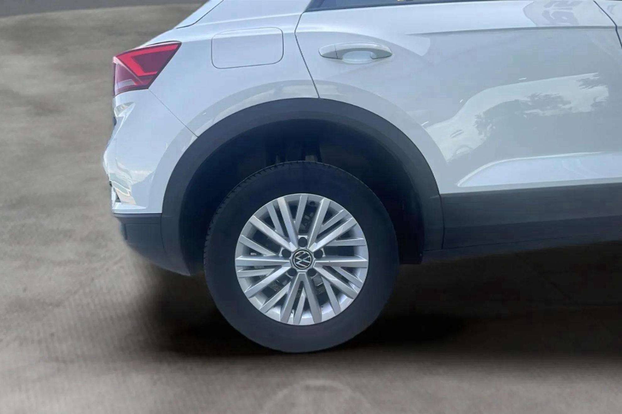 Volkswagen T-Roc Advance 2.0 TDI - foto 11