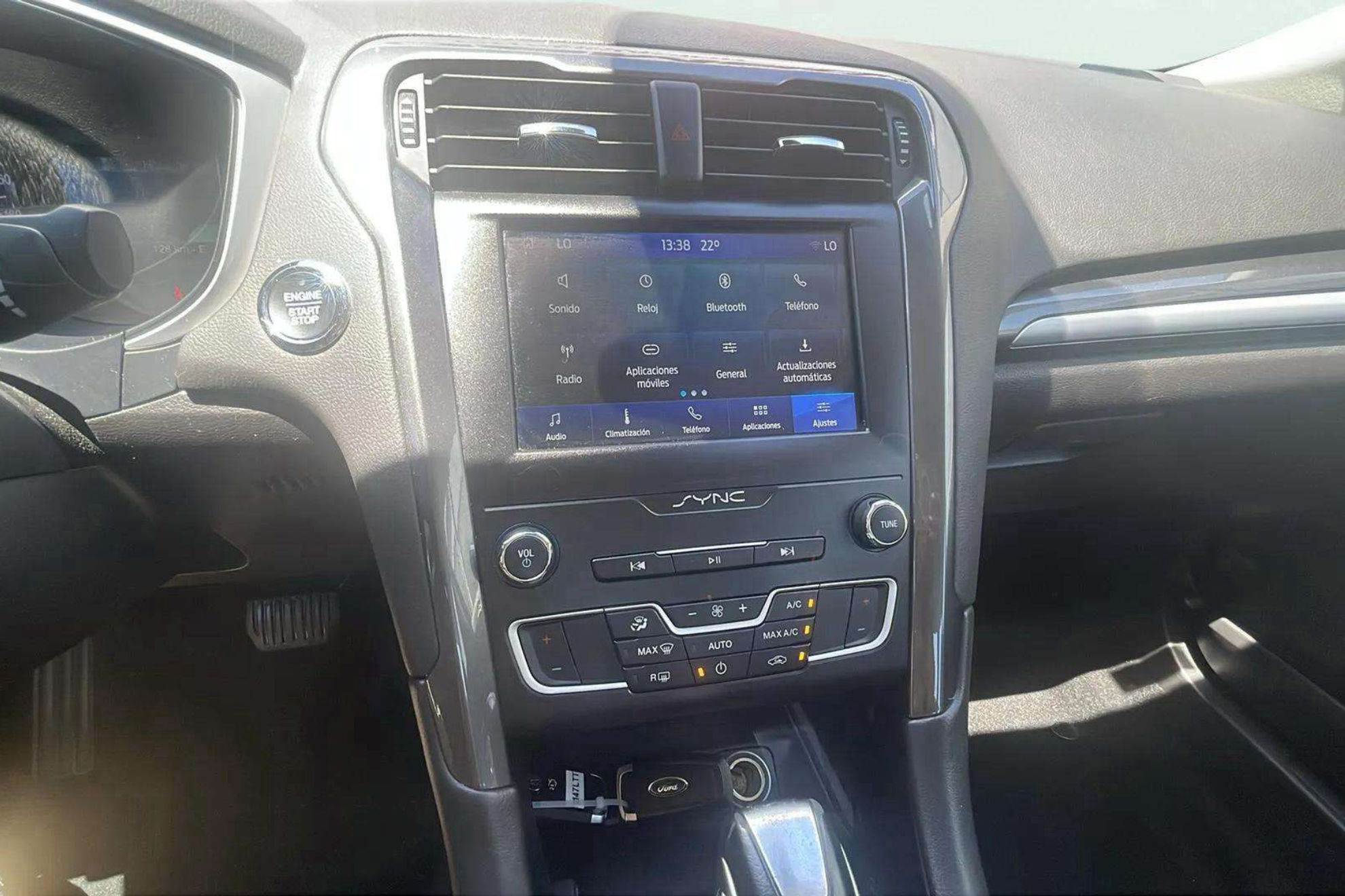 Ford Mondeo 2.0 Híbrido Trend HEV - foto 11