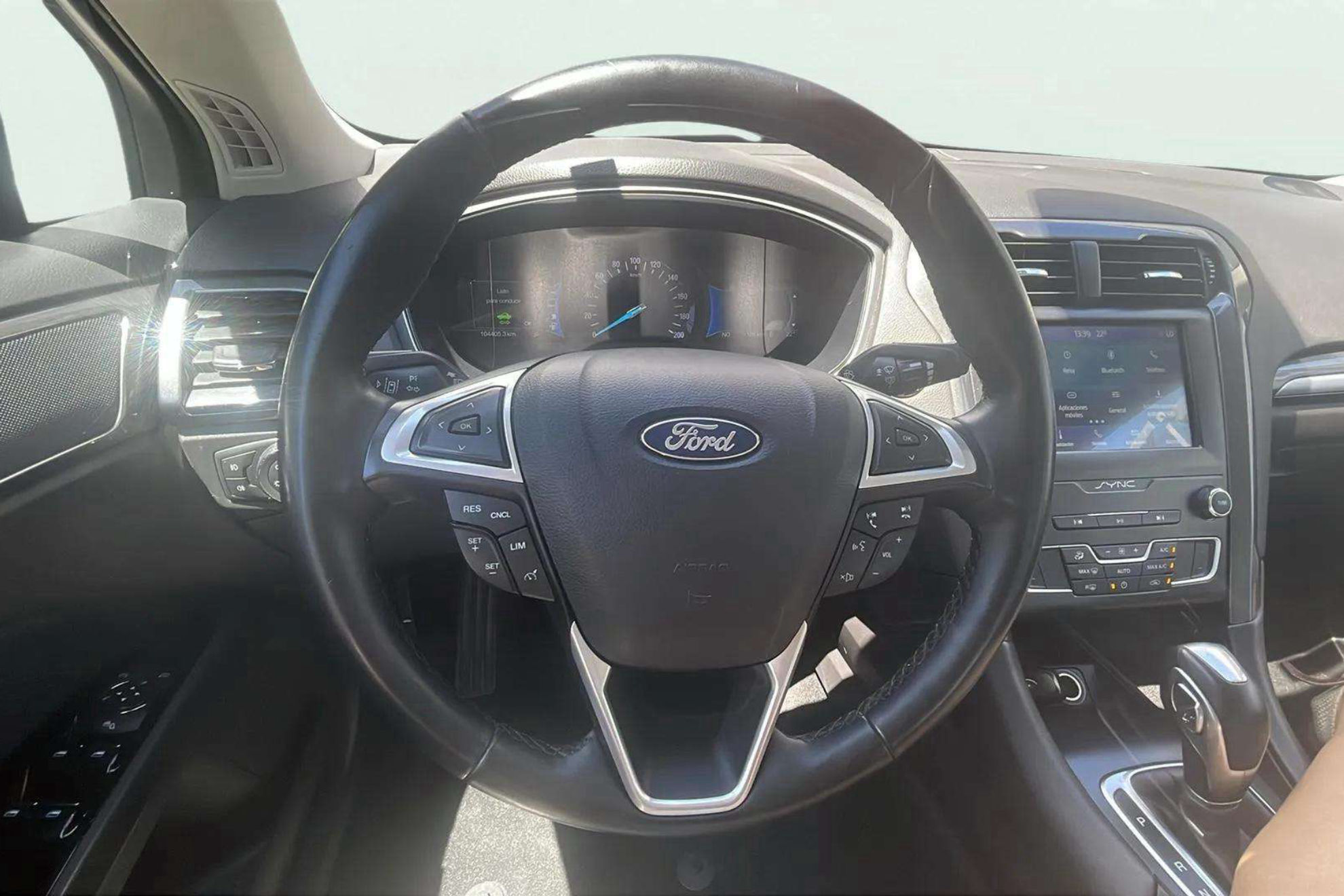 Ford Mondeo 2.0 Híbrido Trend HEV - foto 12