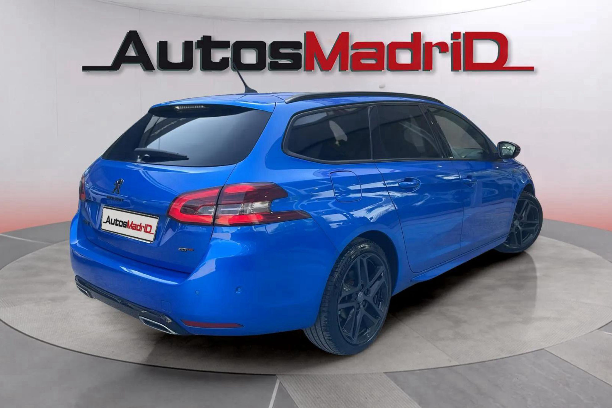 Peugeot 308 SW GT PureTech 130 EAT8 - foto 7