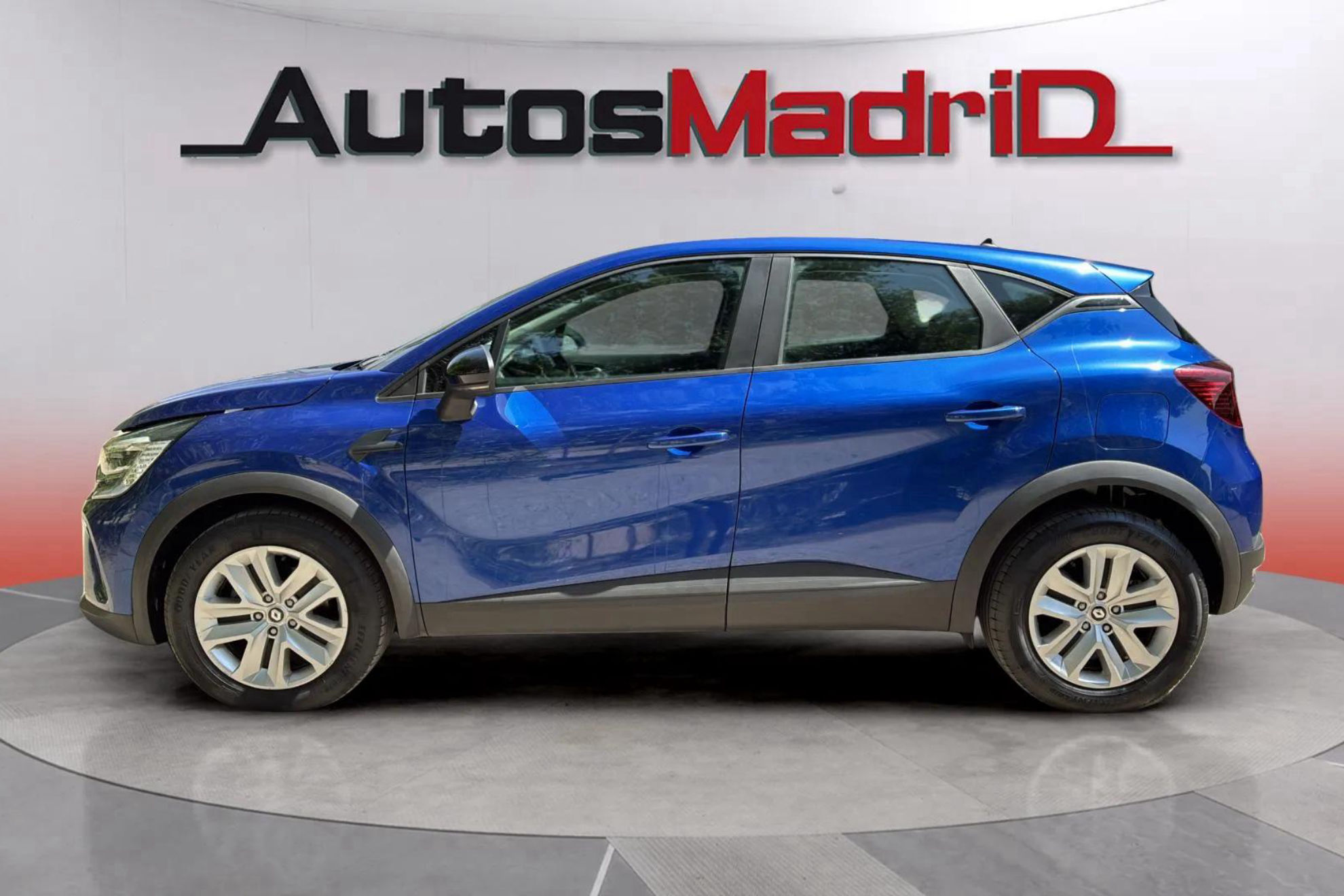 Renault Captur evolution E-Tech PHEV - foto 4