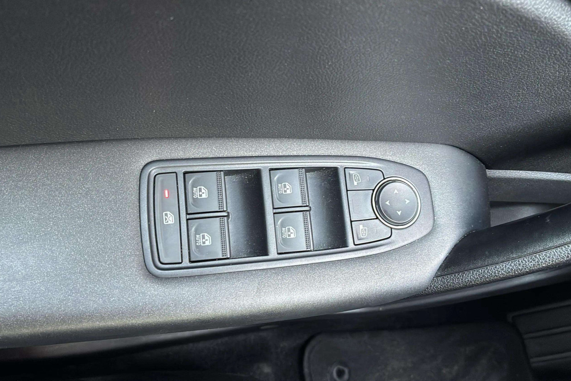 Renault Captur evolution E-Tech PHEV - foto 14