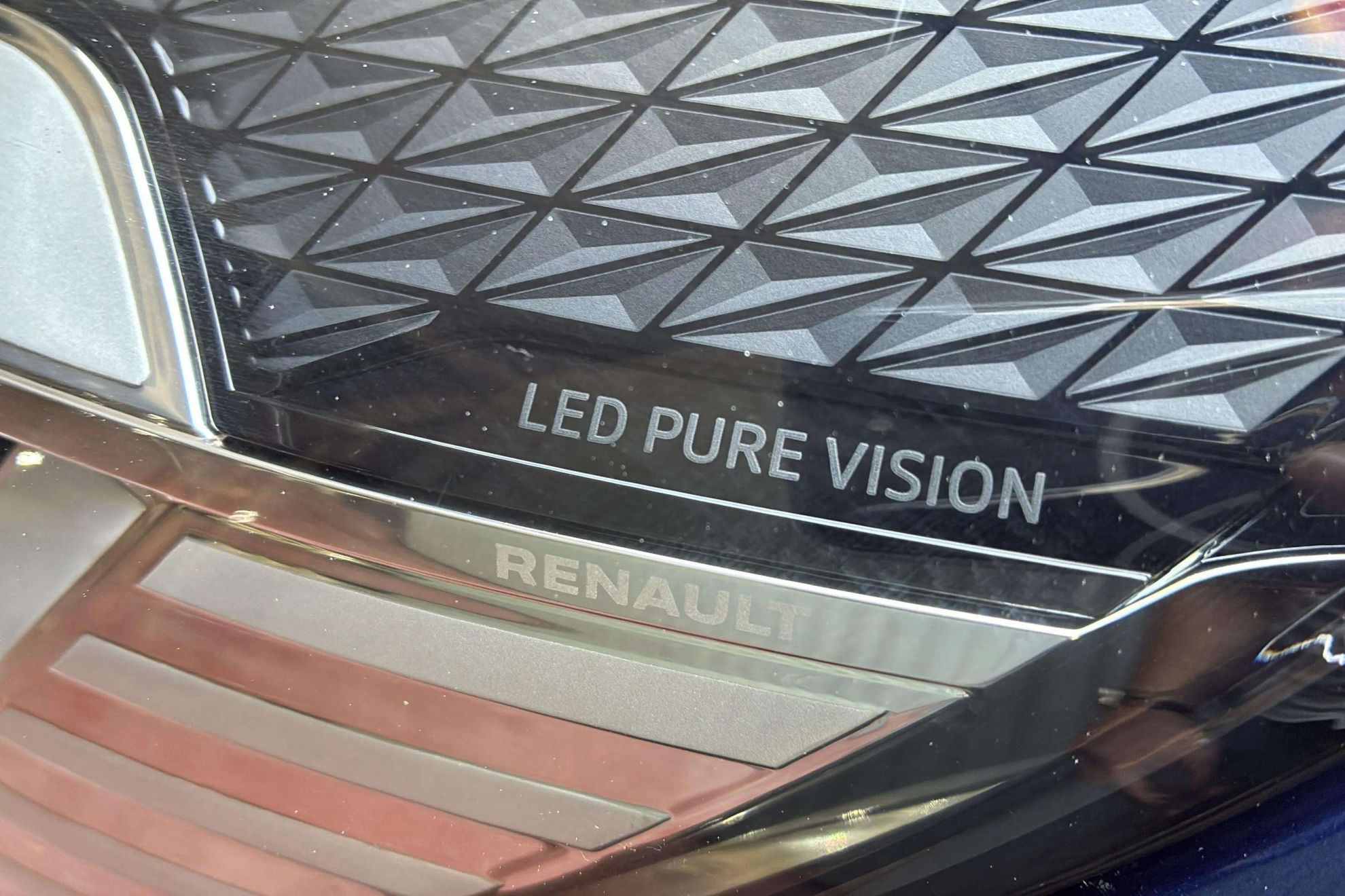 Renault Captur evolution E-Tech PHEV - foto 25