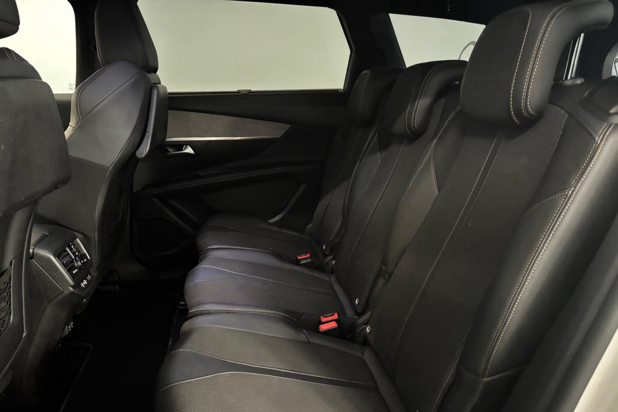 Peugeot 5008 1.5 BlueHDi GT EAT8 - foto 12