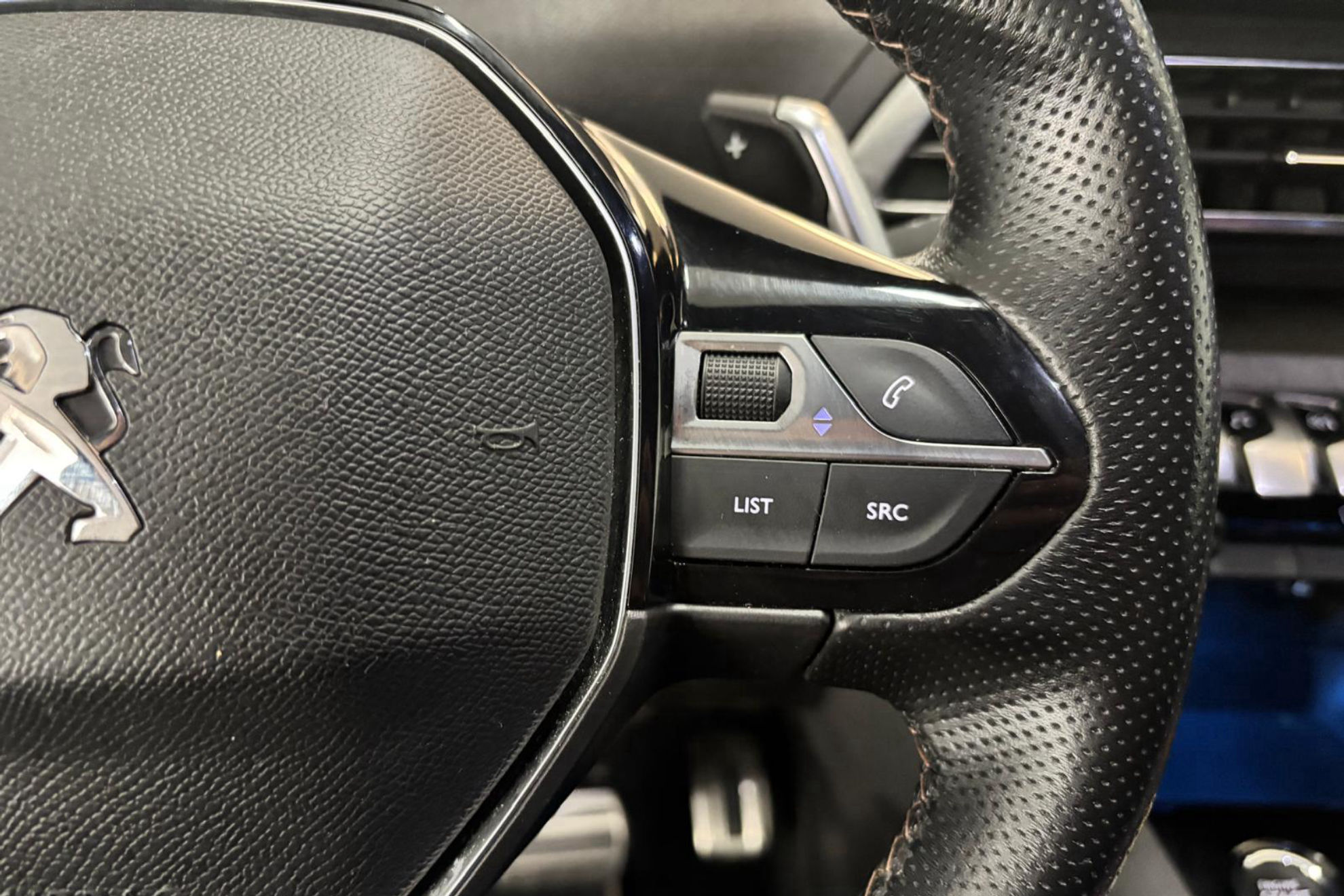 Peugeot 5008 1.5 BlueHDi GT EAT8 - foto 19