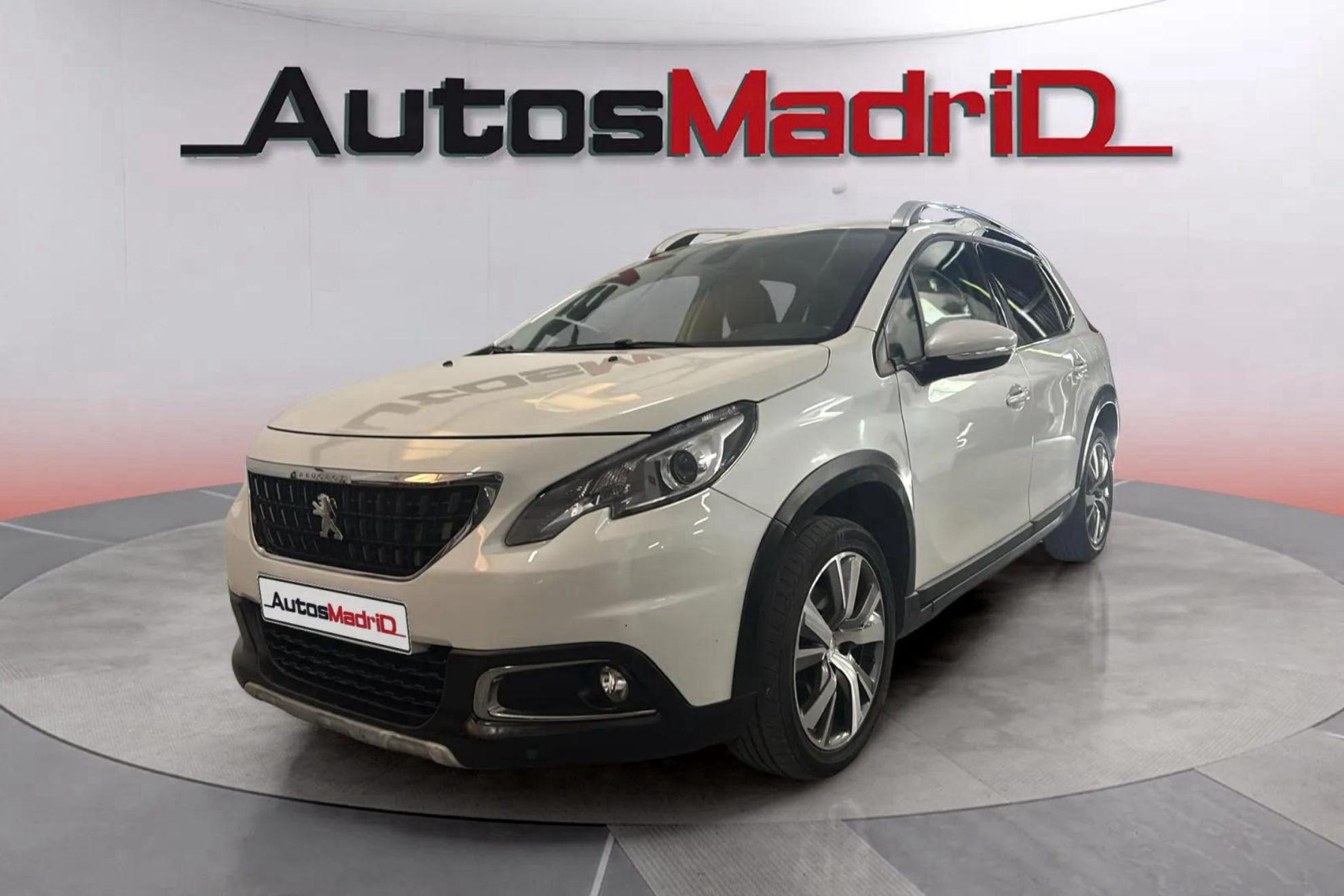 Peugeot 2008 Allure 1.2 PureTech - foto 3