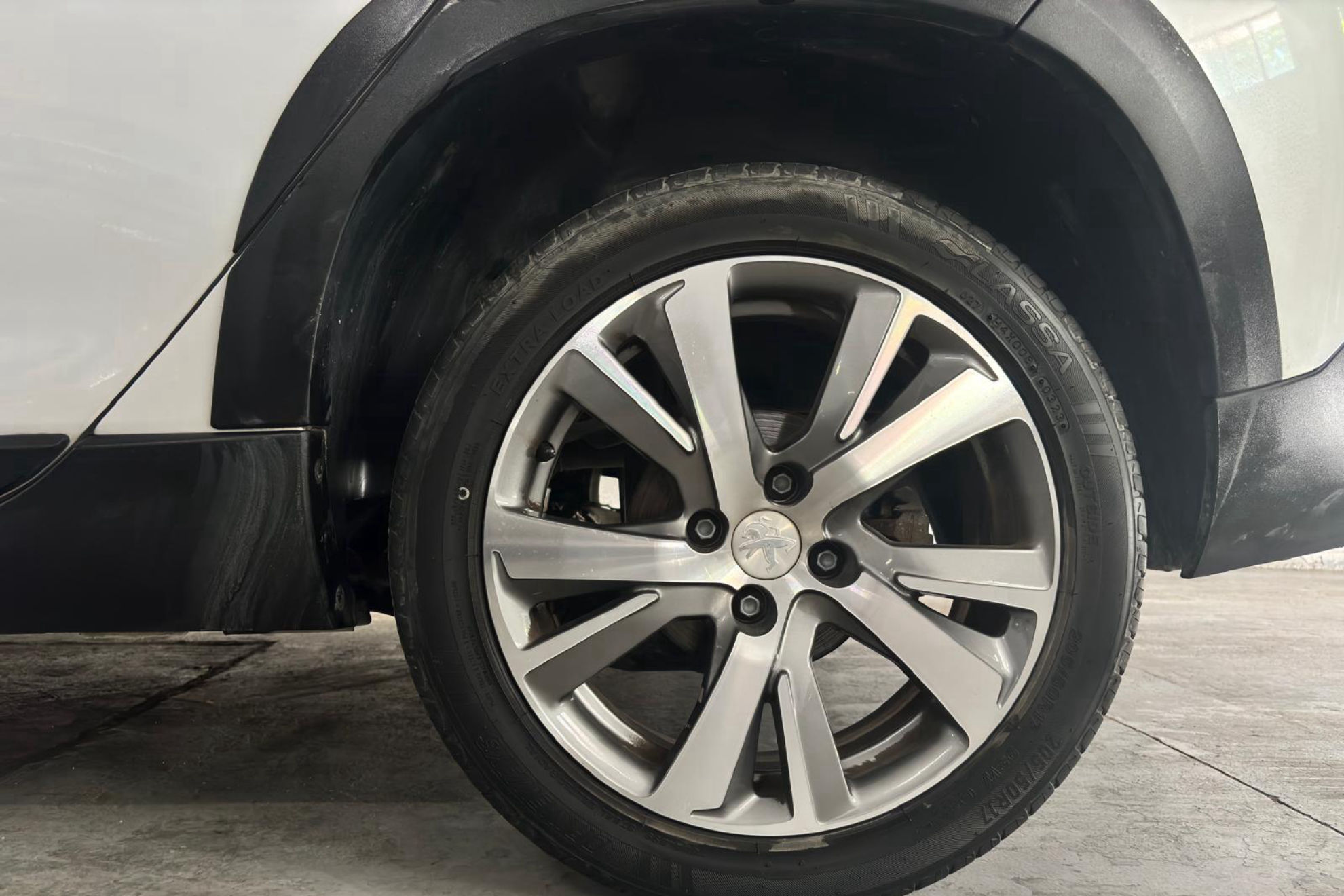 Peugeot 2008 Allure 1.2 PureTech - foto 8