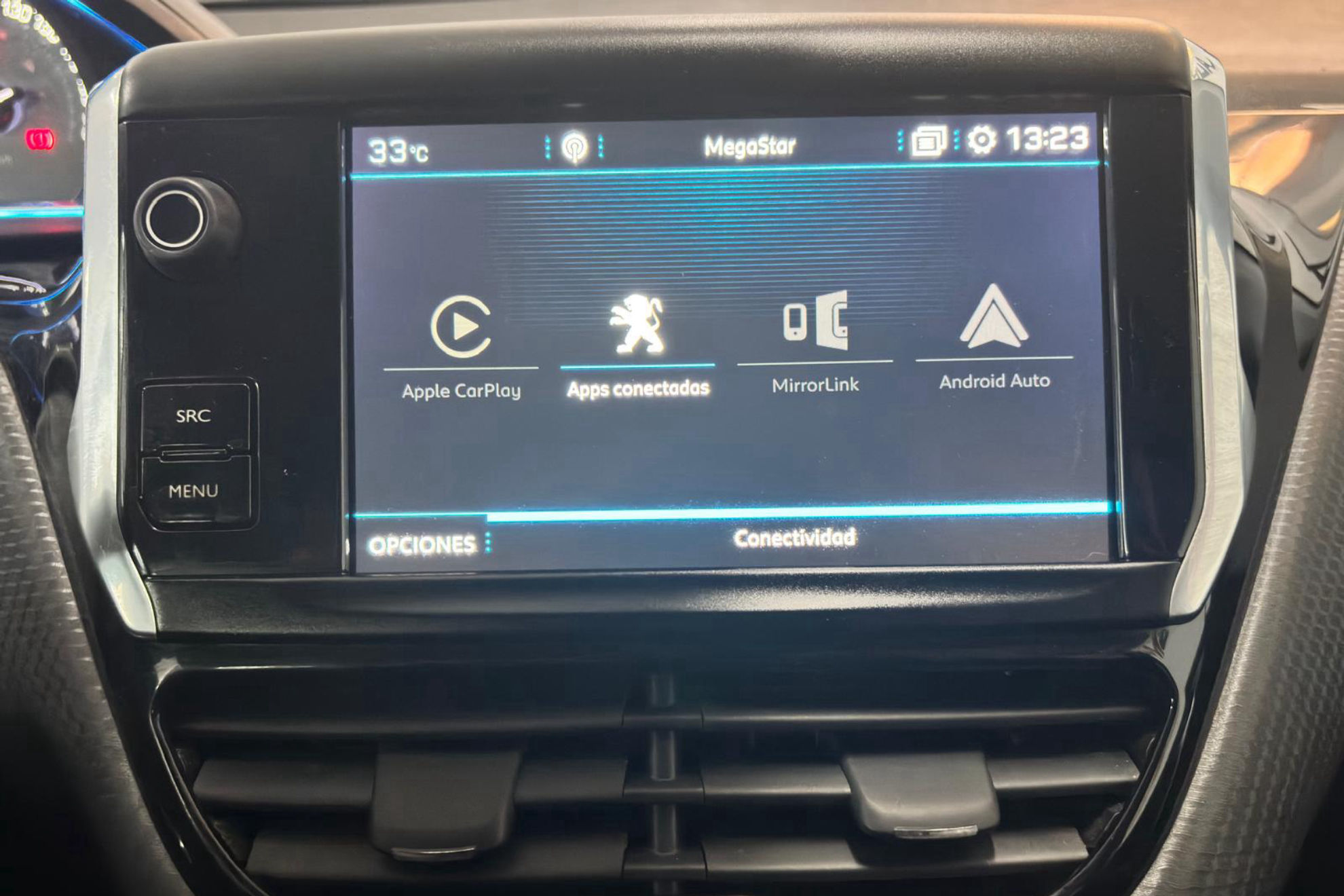 Peugeot 2008 Allure 1.2 PureTech - foto 23