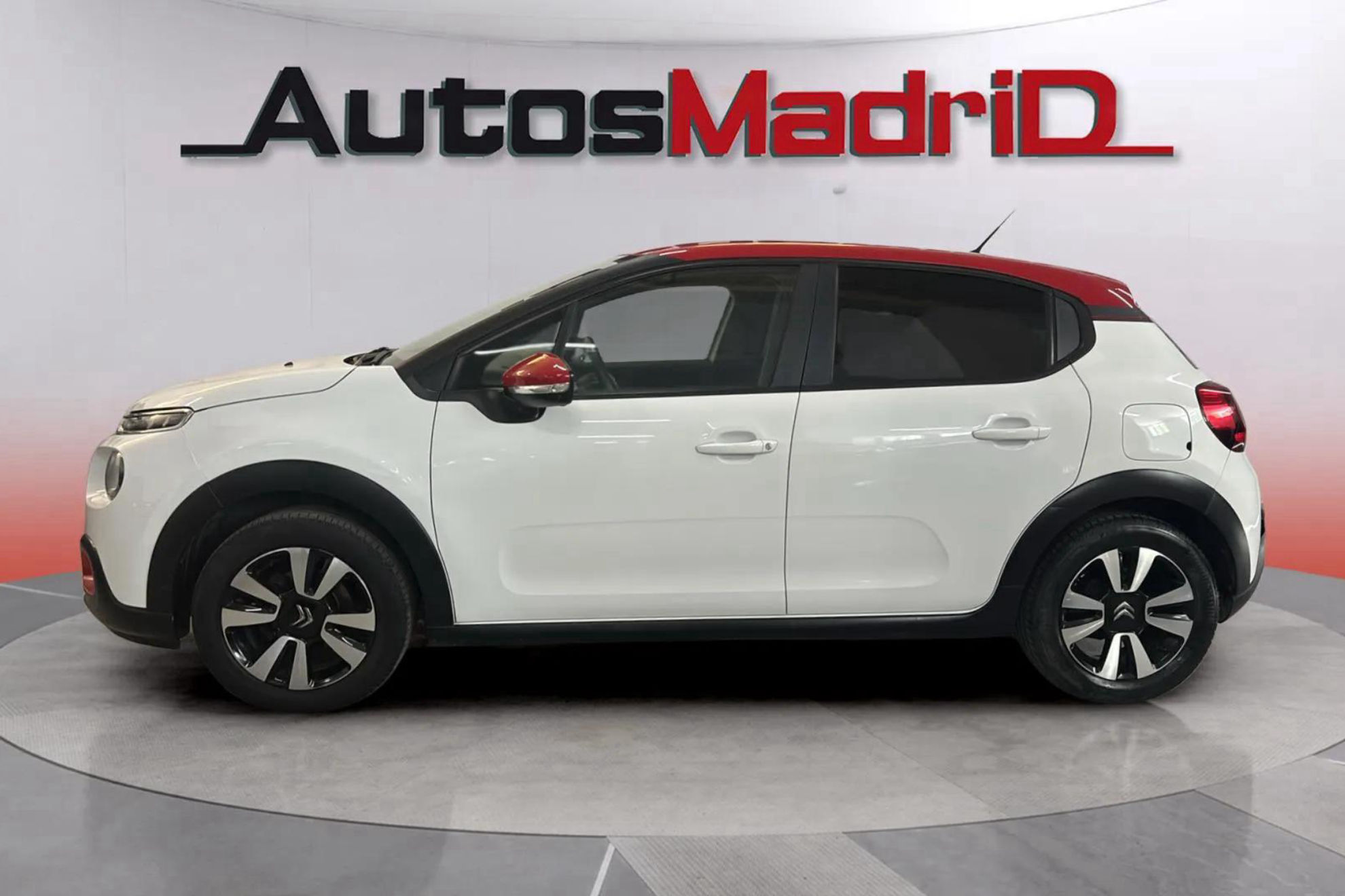 Citroën C3 PureTech Shine - foto 4