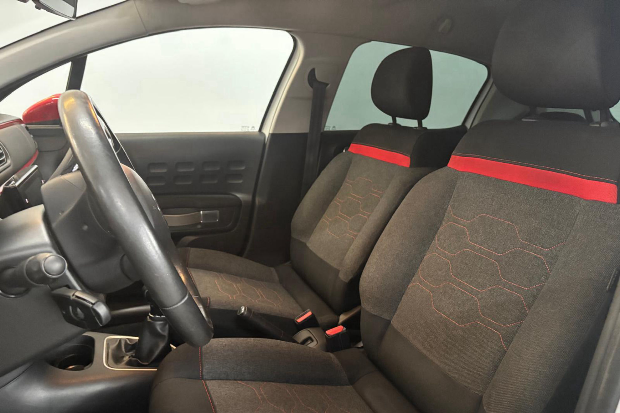 Citroën C3 PureTech Shine - foto 10
