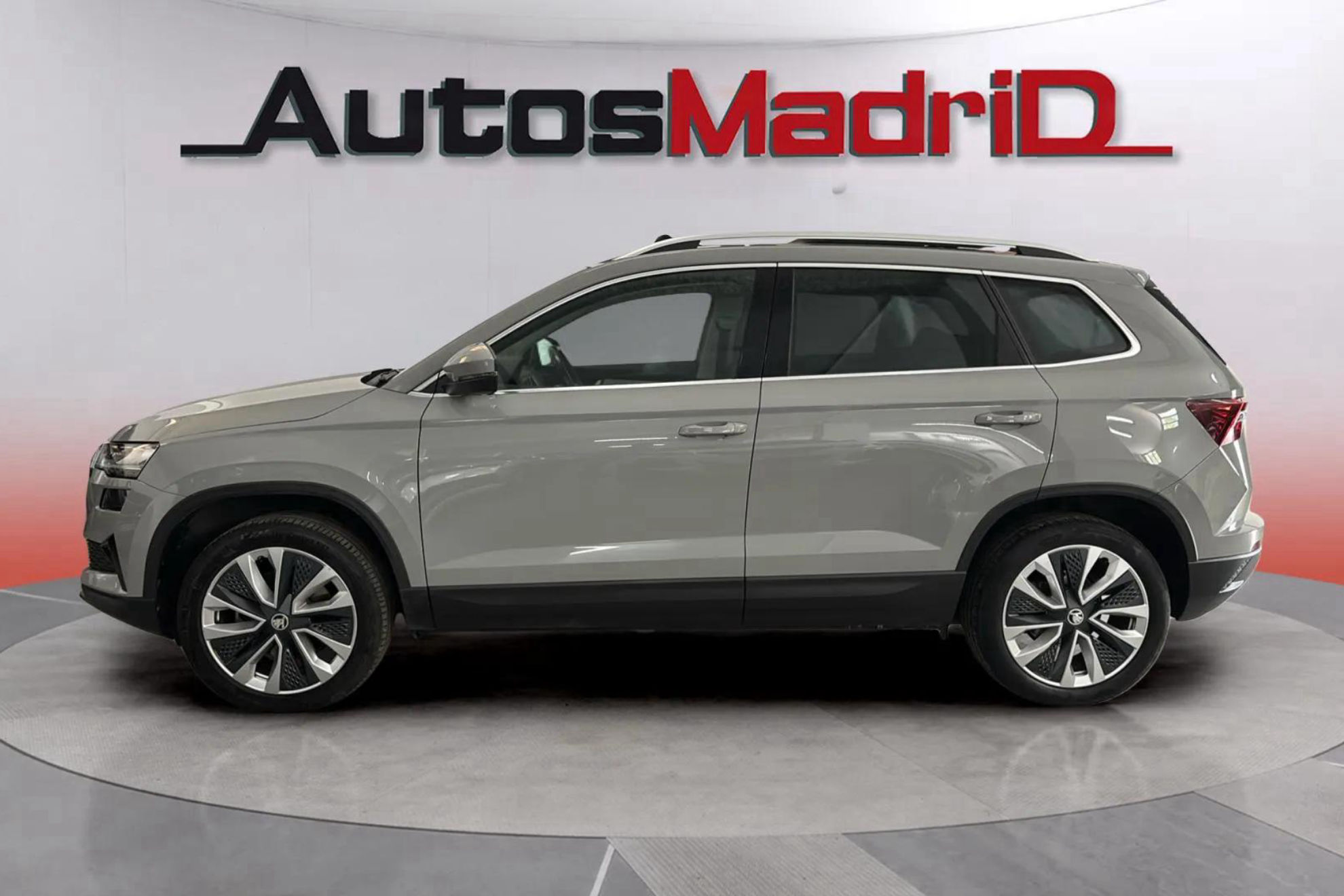 Škoda Karoq 1.5 TSI DSG ACT Selection - foto 4
