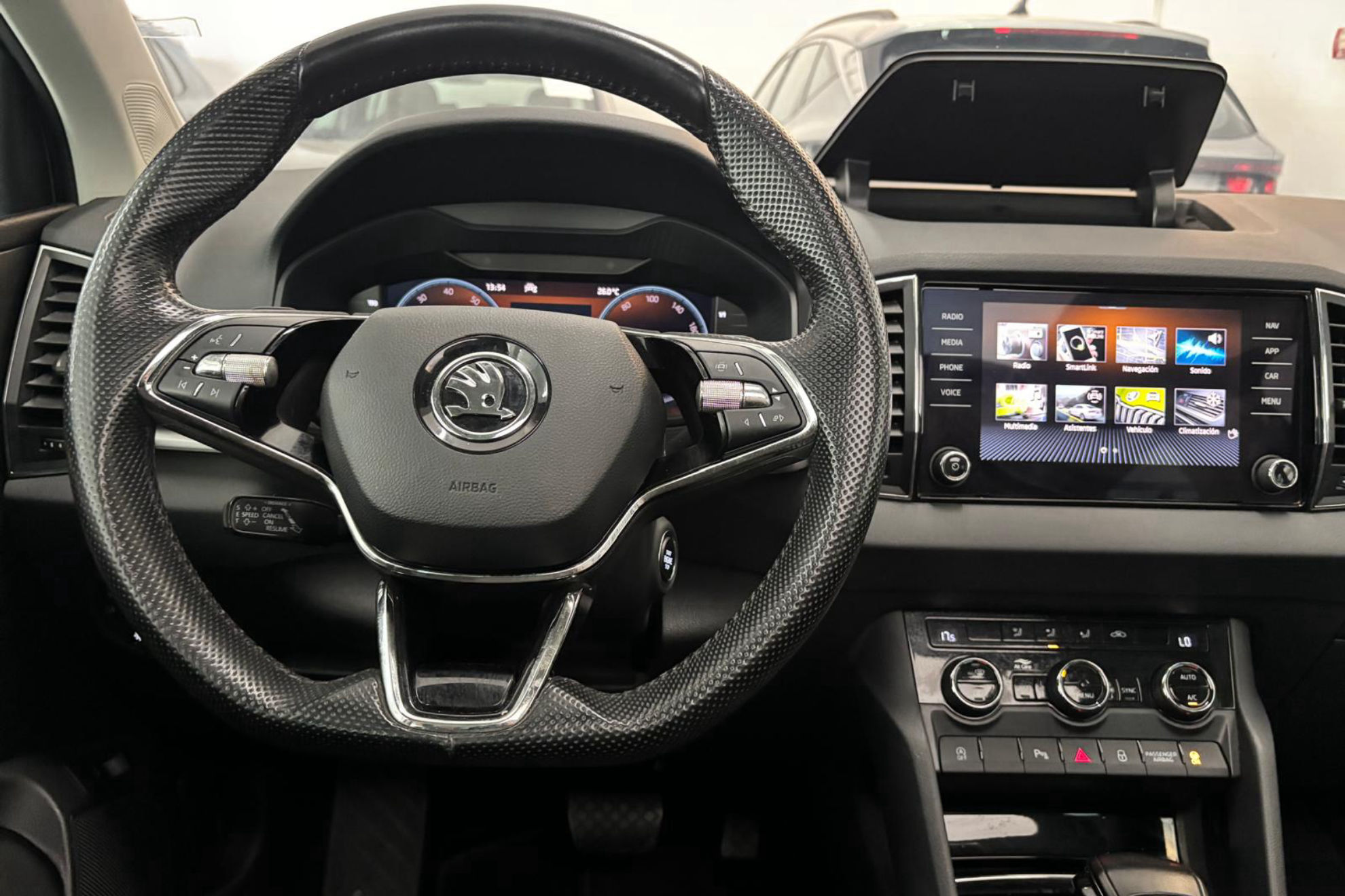 Škoda Karoq 1.5 TSI DSG ACT Selection - foto 15