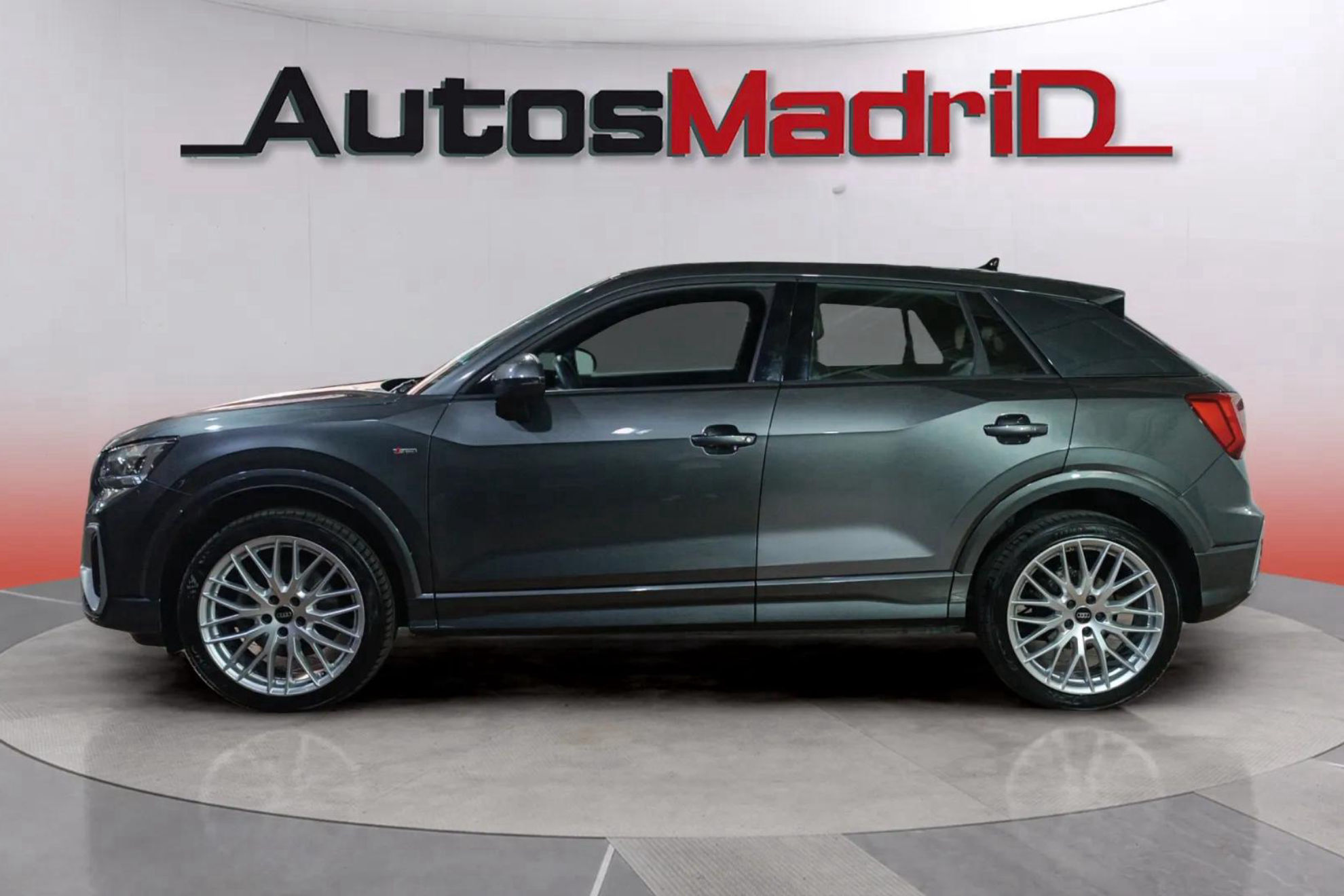 Audi Q2 S line 35 TDI S tronic - foto 4