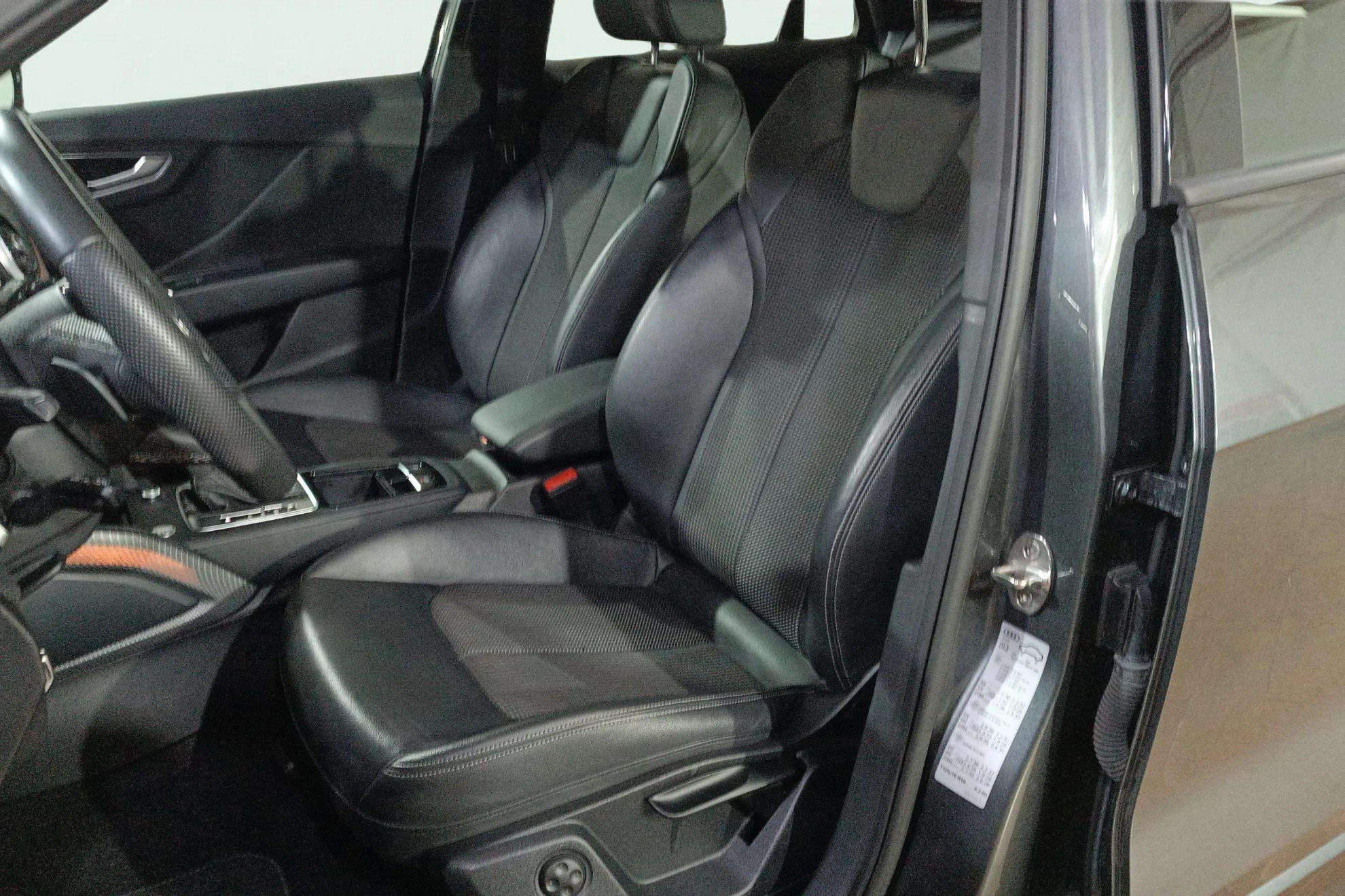 Audi Q2 S line 35 TDI S tronic - foto 14