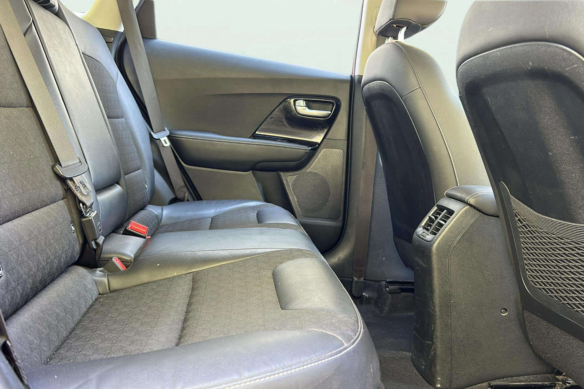Kia Niro 1.6 GDi PHEV Drive - foto 12