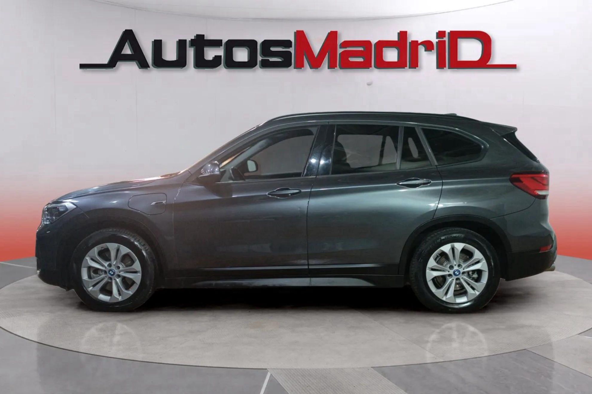 BMW X1 XDrive25e - foto 4
