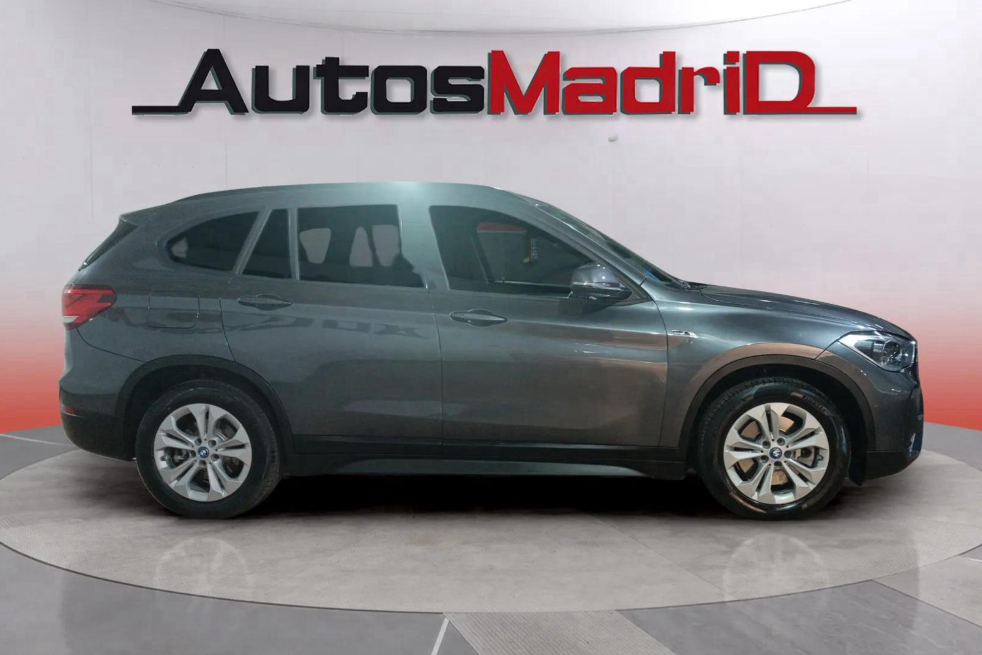 BMW X1 XDrive25e - foto 9