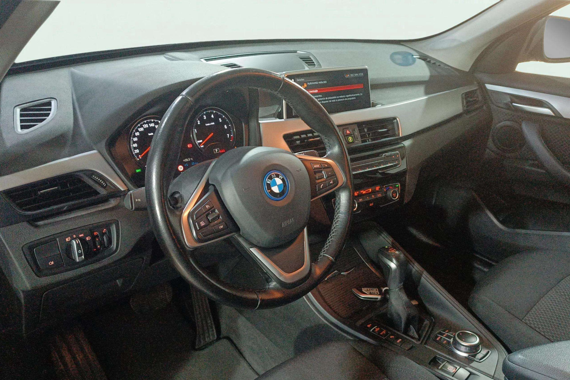 BMW X1 XDrive25e - foto 10