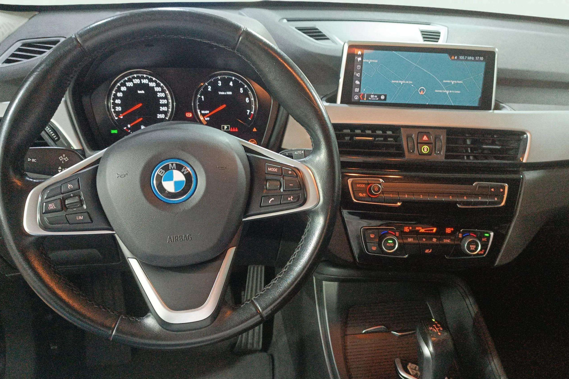 BMW X1 XDrive25e - foto 12