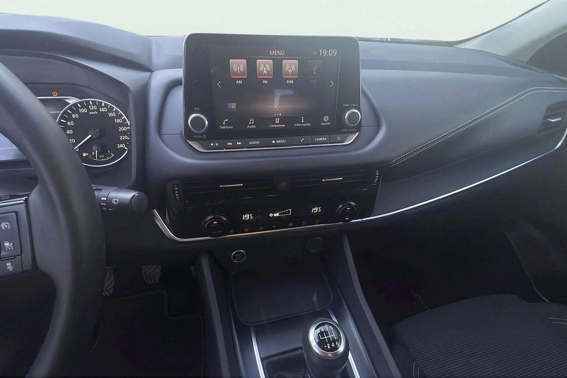 Nissan Qashqai DIG-T mHEV 4x2 Tekna - foto 17