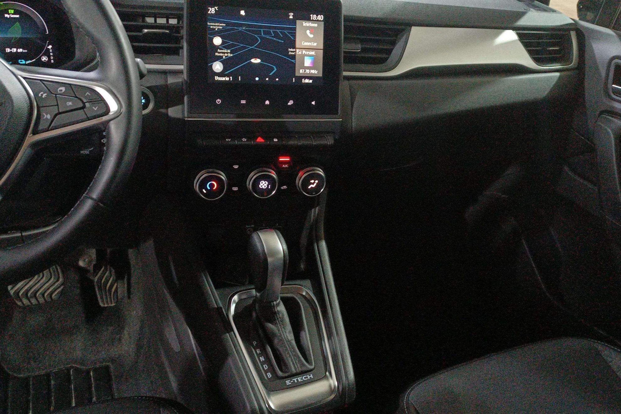 Renault Captur Intens E-Tech Hibrido enchufable - foto 11