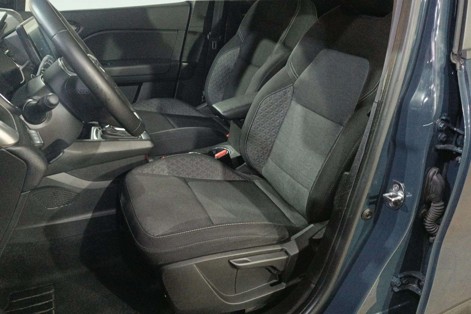 Renault Captur Intens E-Tech Hibrido enchufable - foto 14