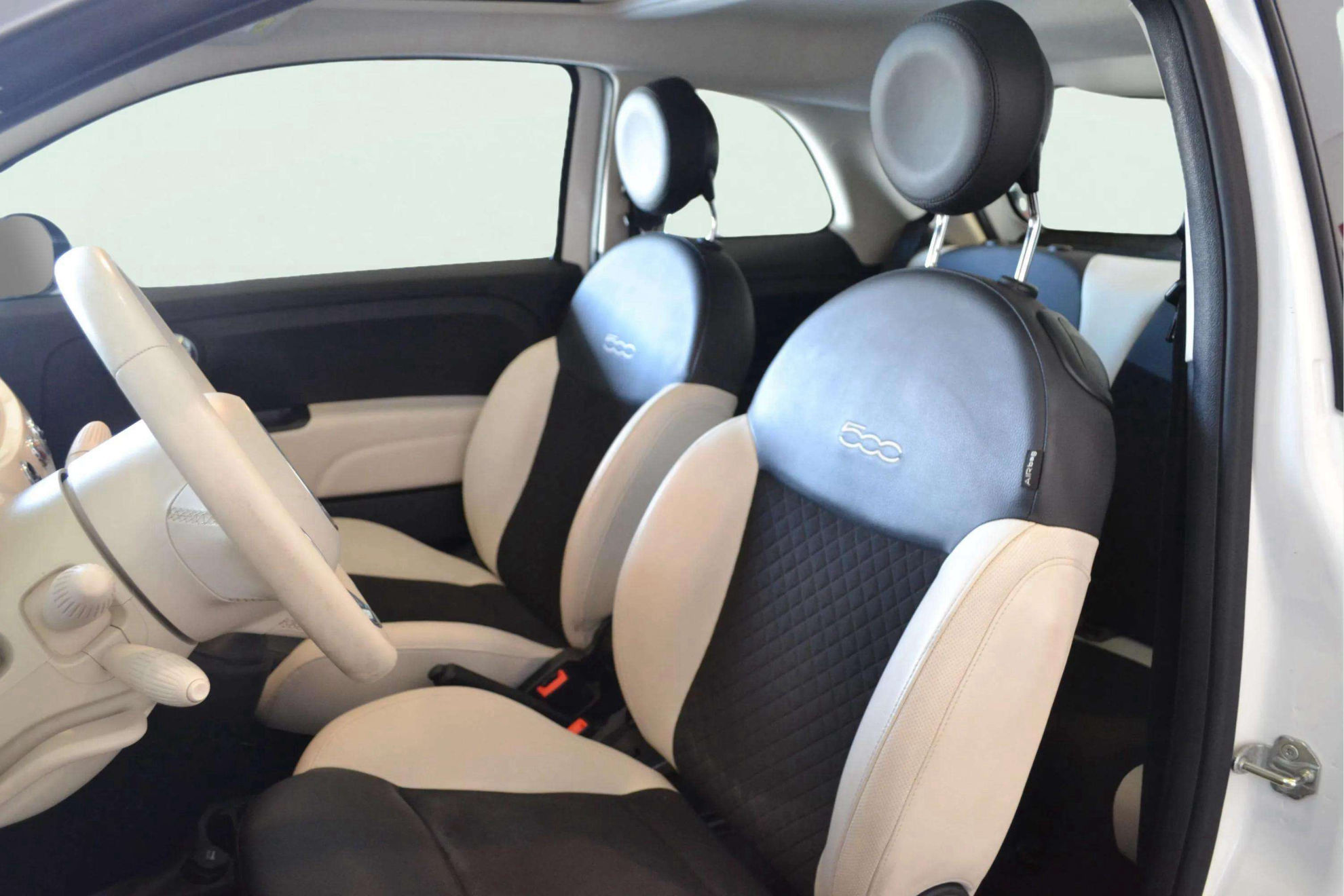 Fiat 500 Dolcevita 1.0 Hybrid - foto 11