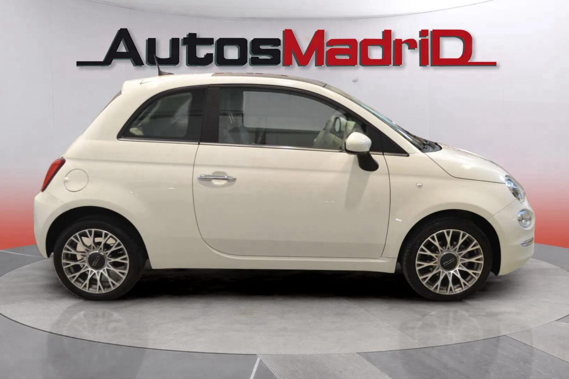 Fiat 500 Dolcevita 1.0 Hybrid - foto 8