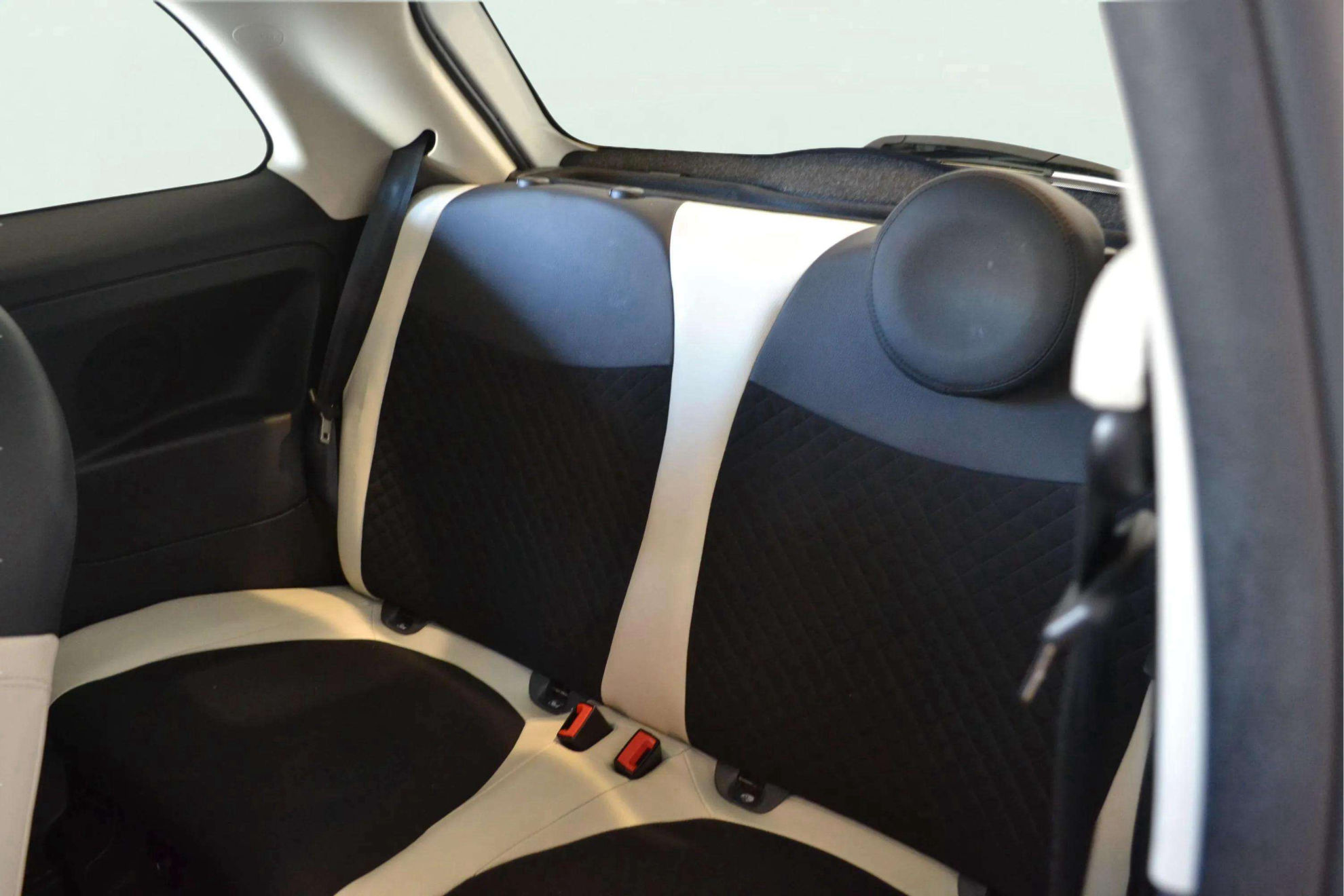 Fiat 500 Dolcevita 1.0 Hybrid - foto 10
