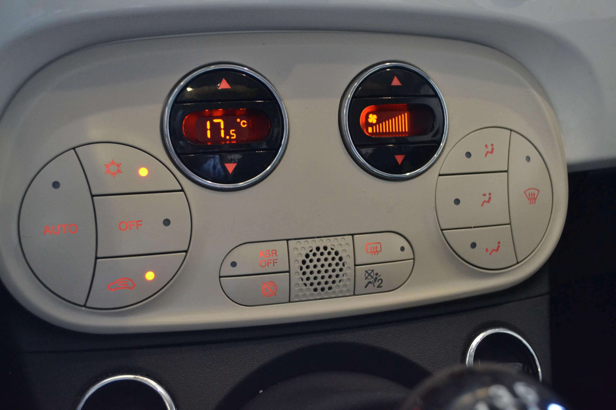 Fiat 500 Dolcevita 1.0 Hybrid - foto 23