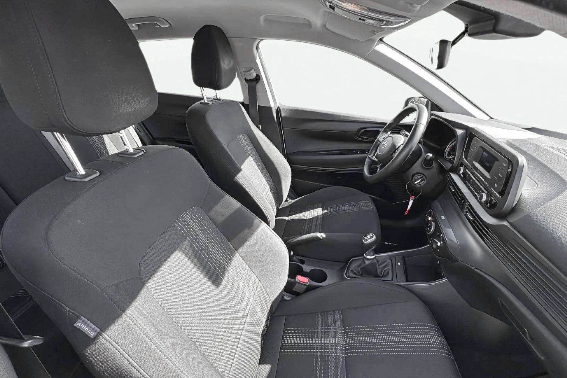 Hyundai i20 1.0 T-GDi 48V Essence - foto 16