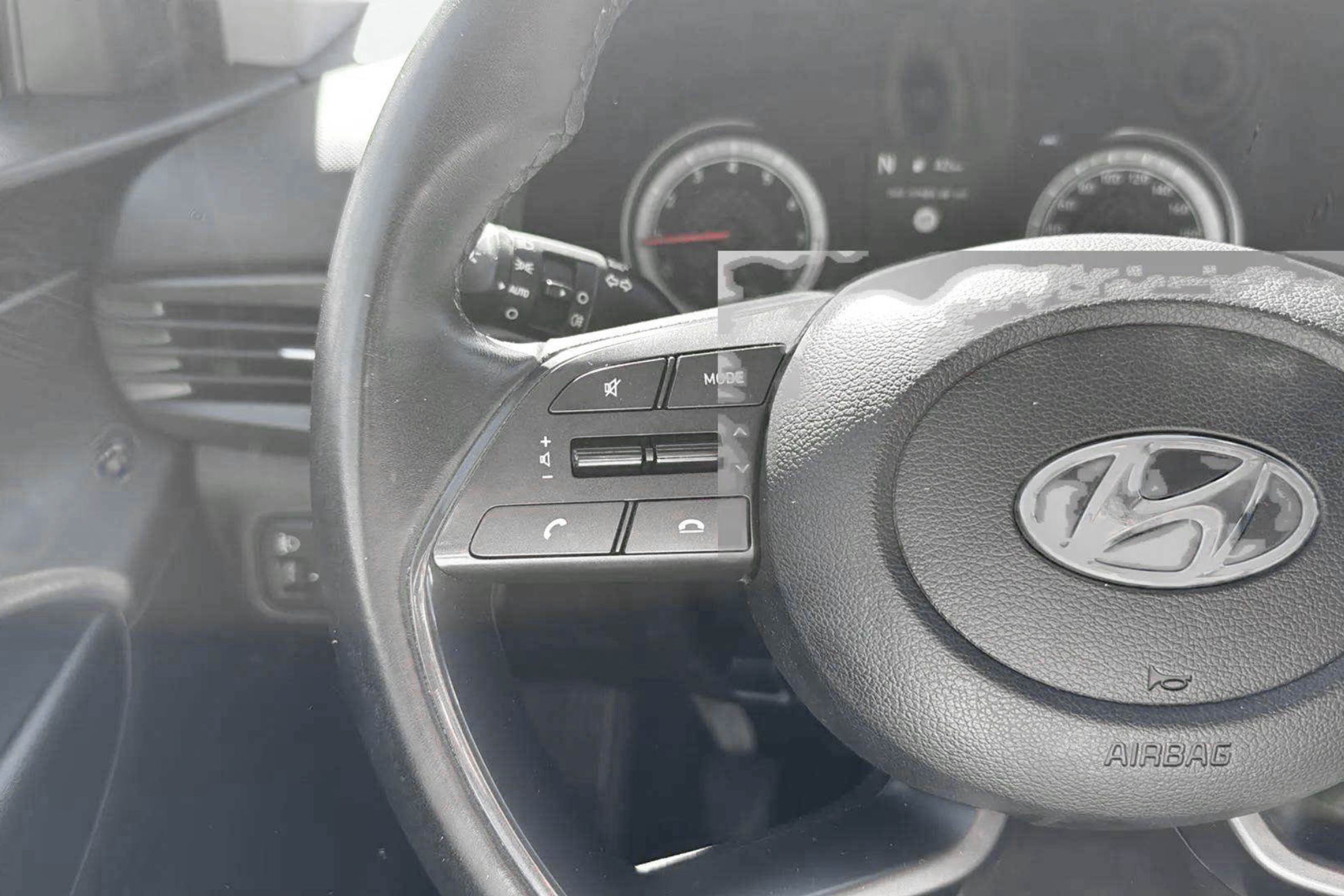 Hyundai i20 1.0 T-GDi 48V Essence - foto 22