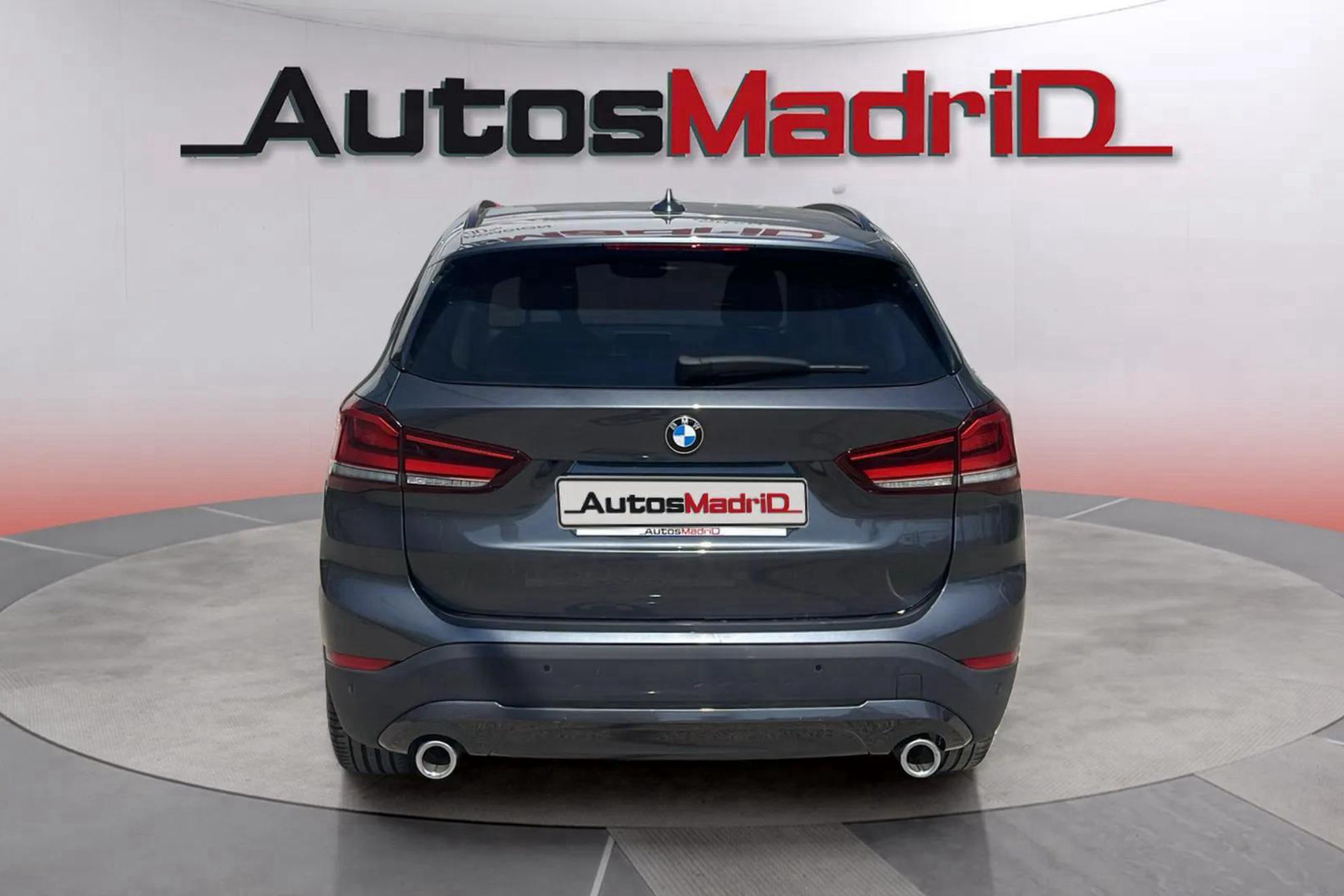 BMW X1 sDrive18dA Corporate - foto 6