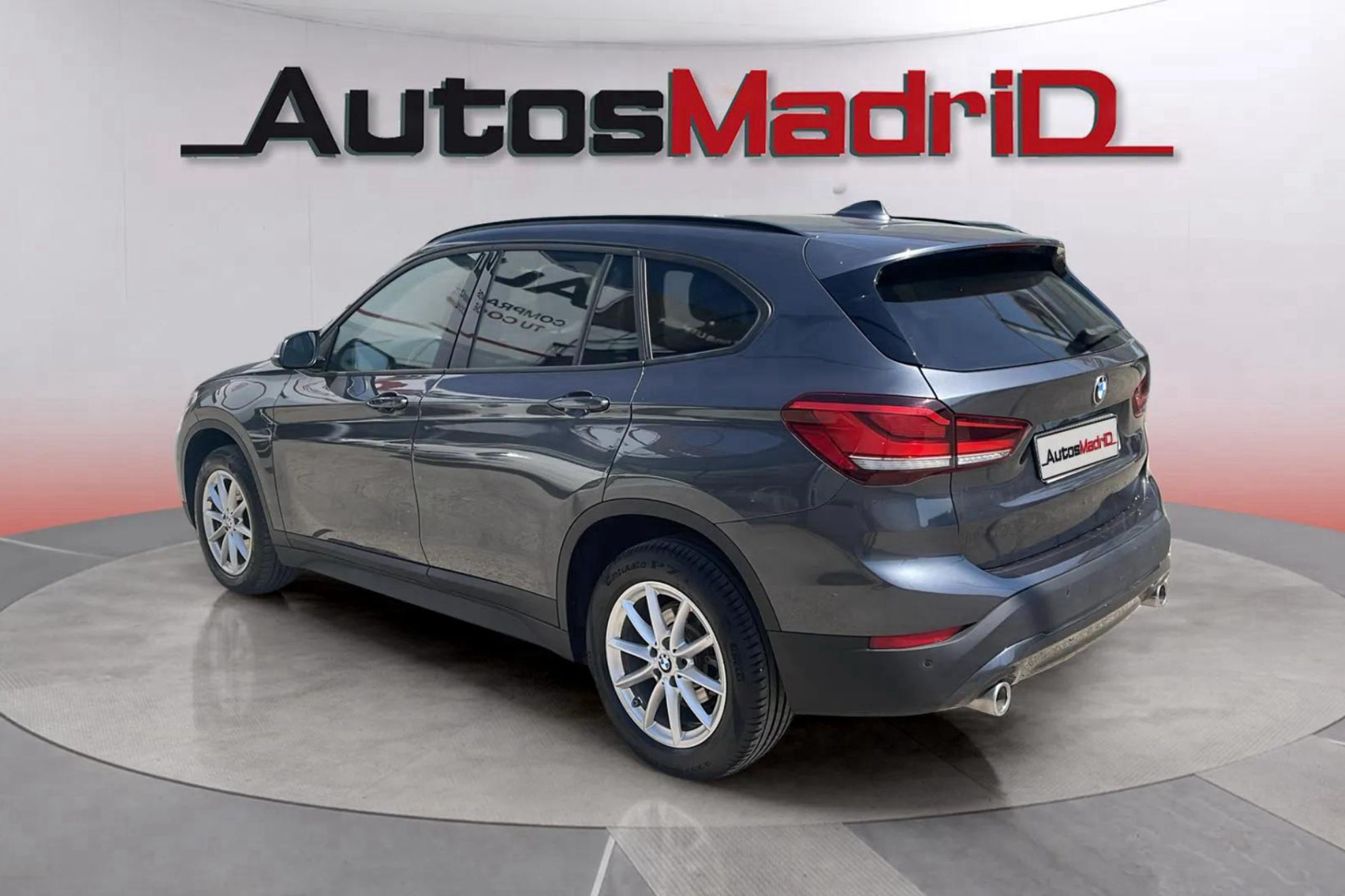 BMW X1 sDrive18dA Corporate - foto 5