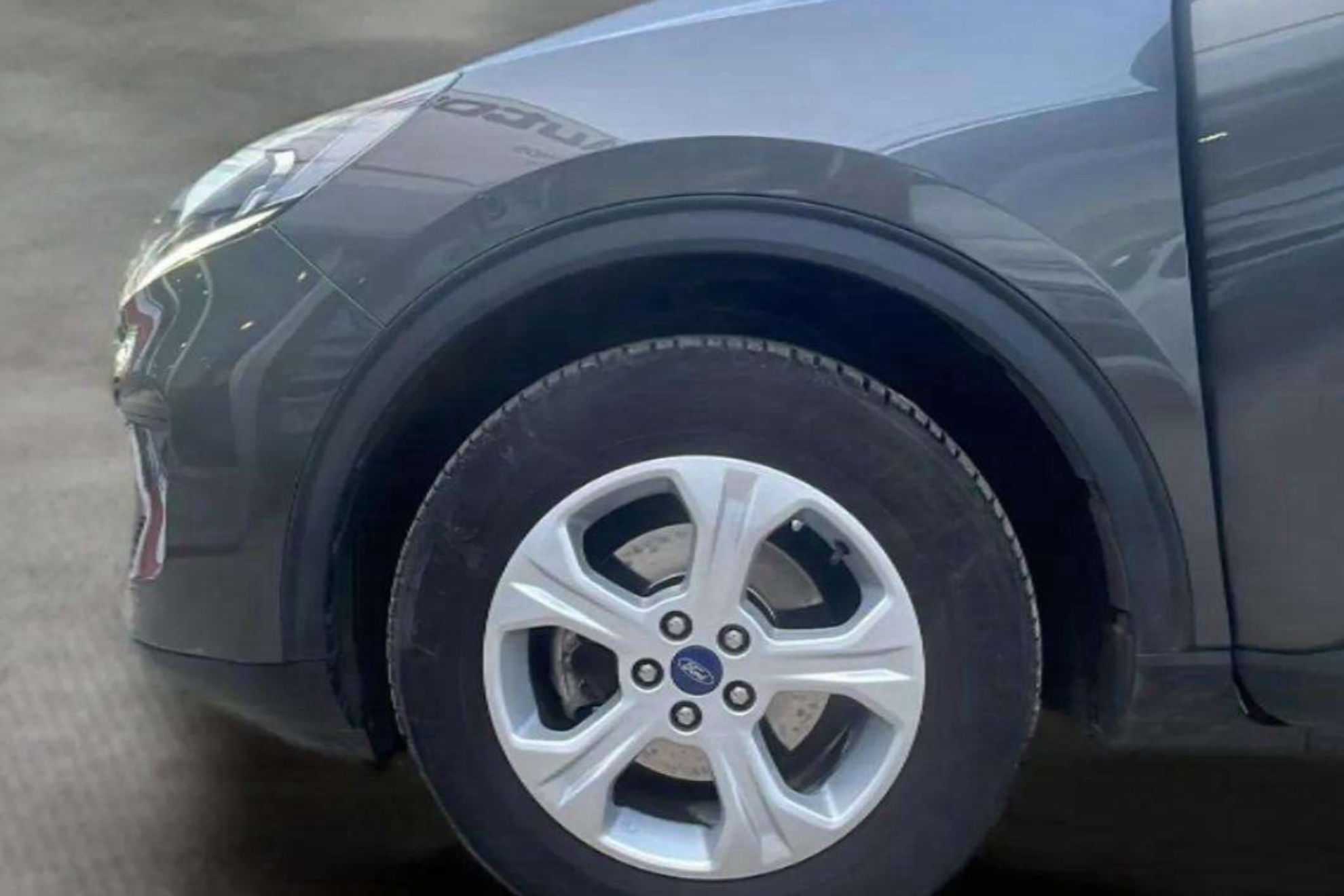 Ford Kuga Trend 1.5 EcoBoost - foto 11