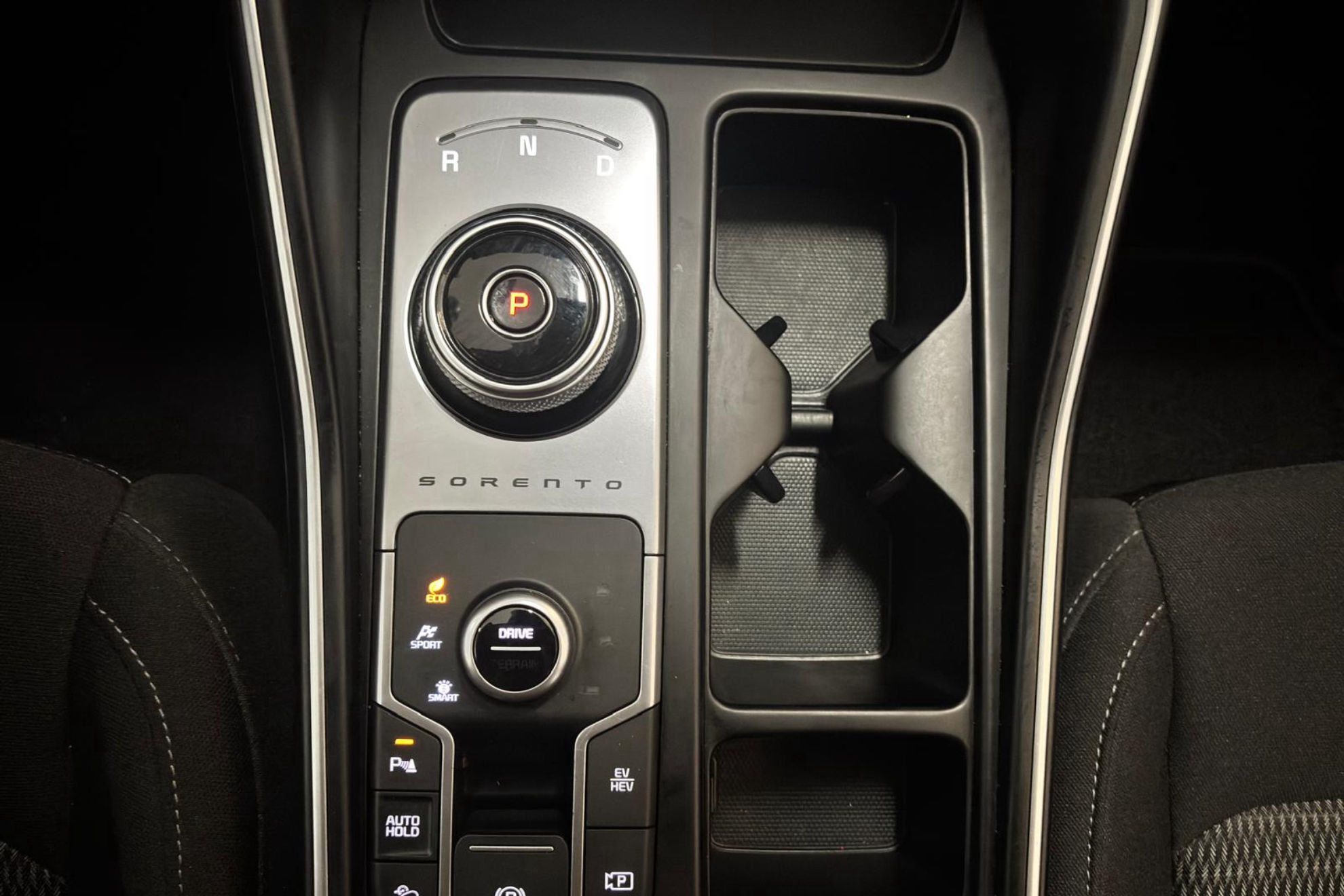 Kia Sorento 1.6 T-GDi PHEV Drive 4x4 7 plazas - foto 33